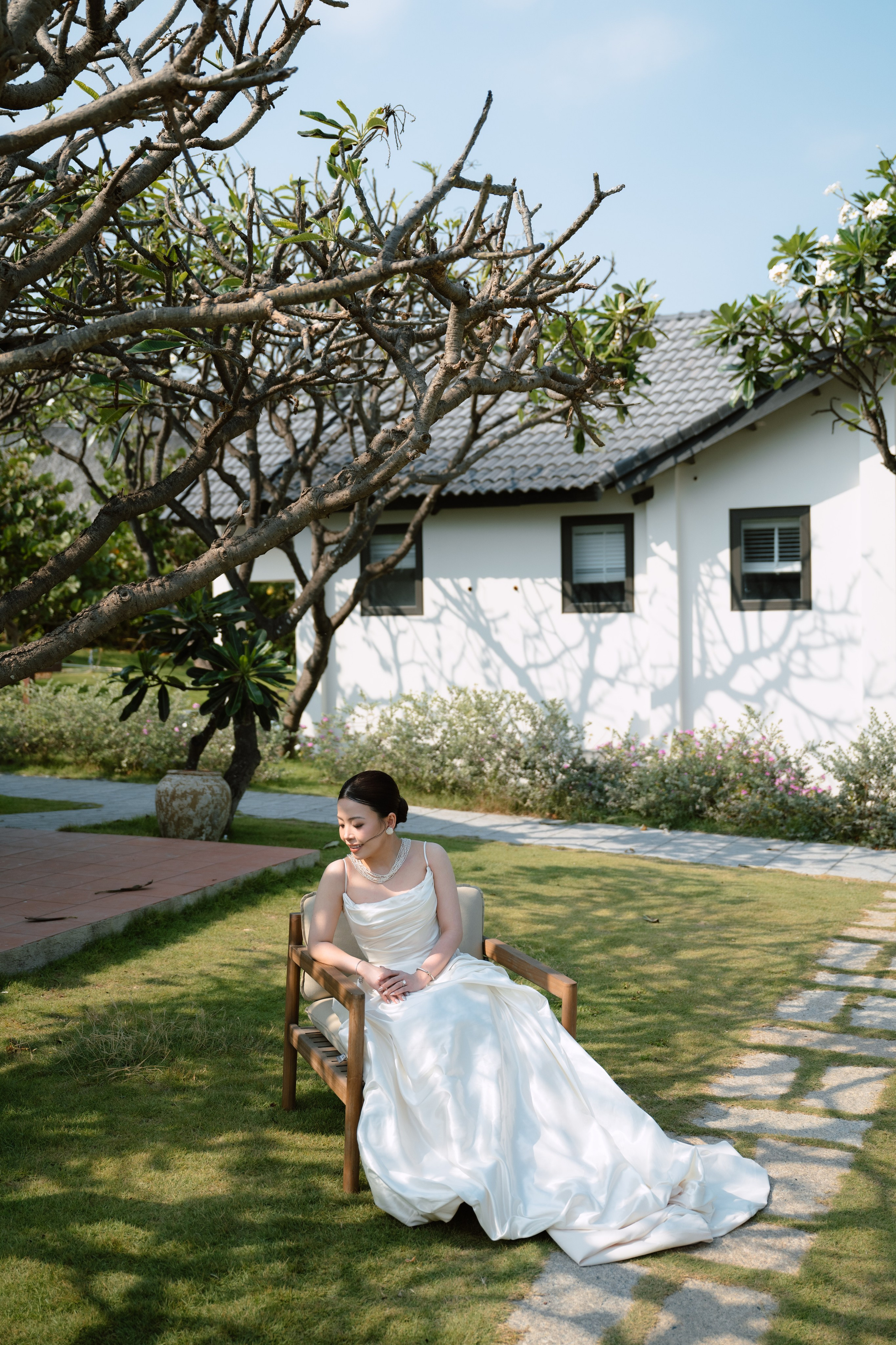 Uyên & Lee. Cam Images
