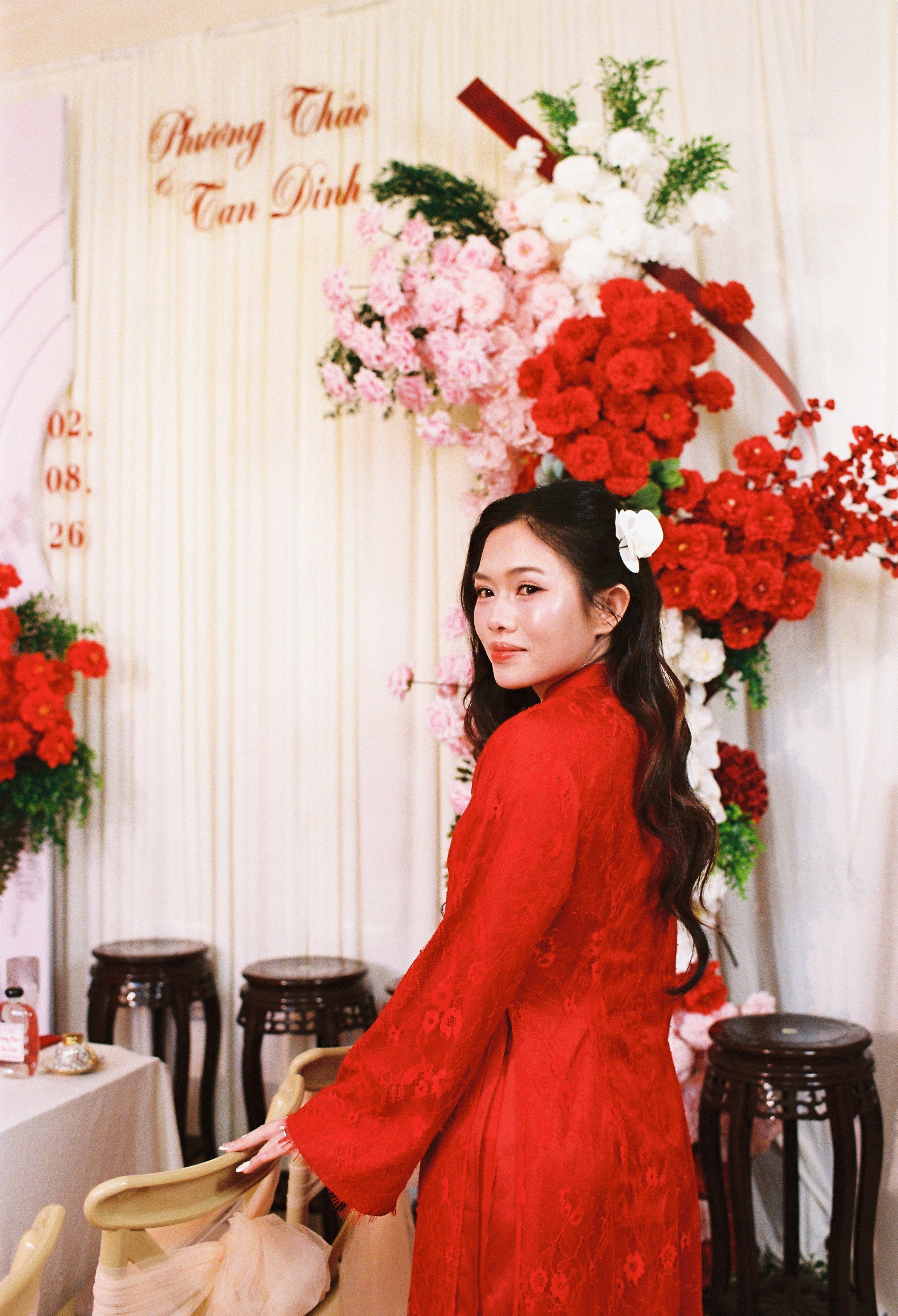Tân & Thảo. Cam Images