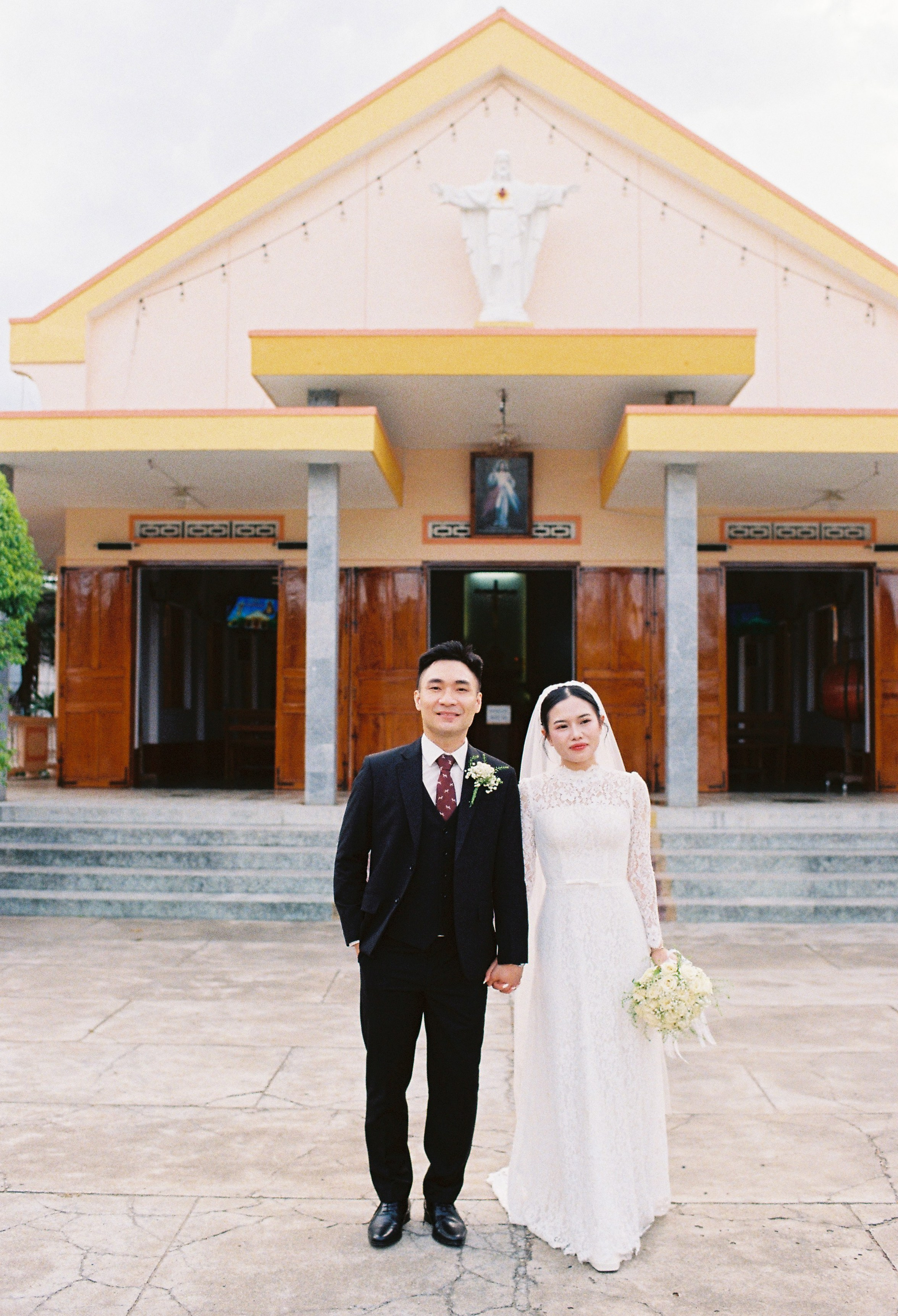 Tan & Thao. Cam Images