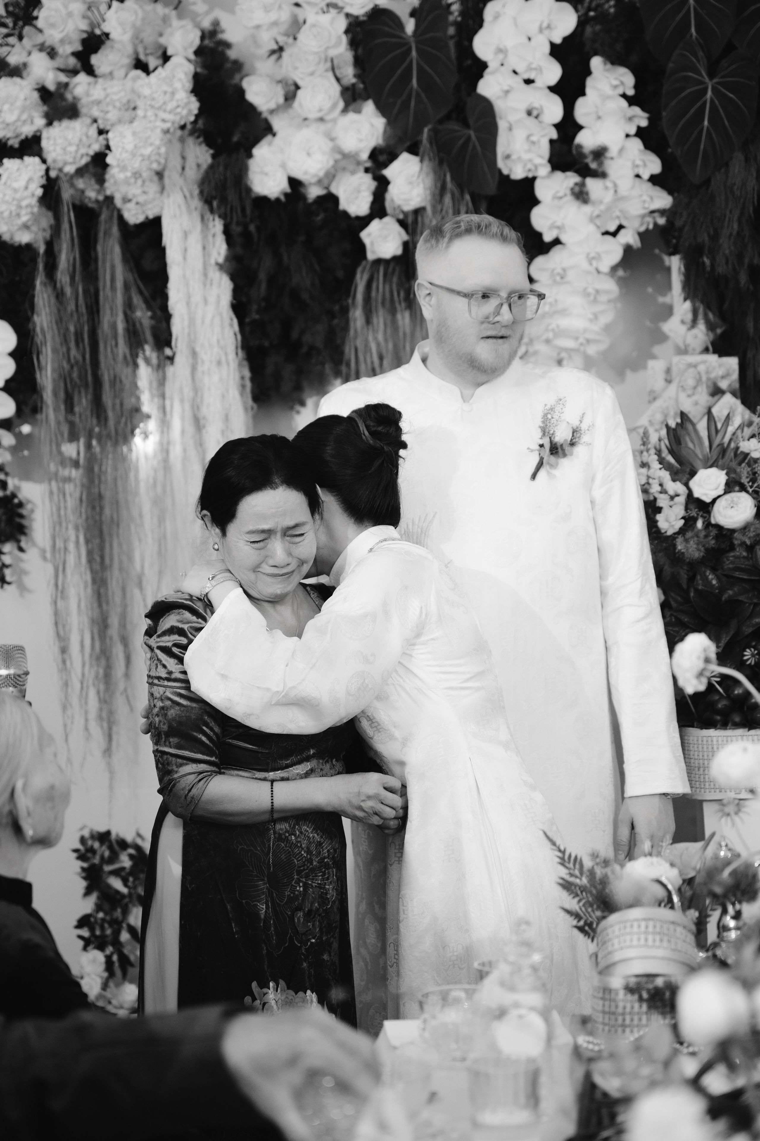 Uyên & Lee. Cam Images