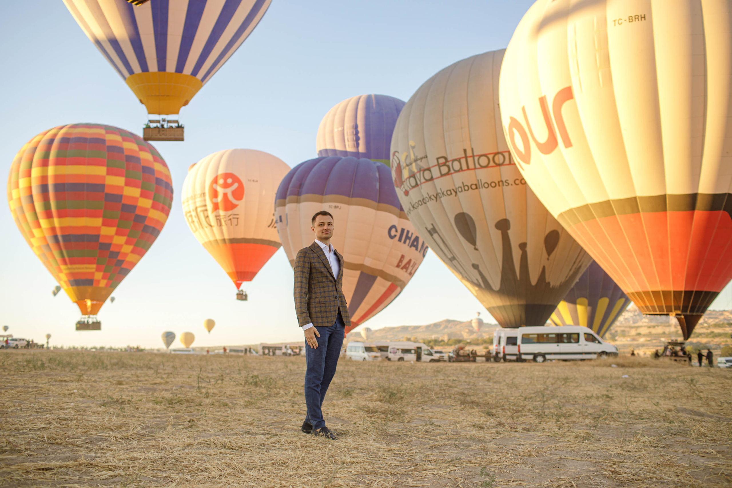 Anton & Anastasiya. Julia Ganch I Fashion Wedding Photography I Cappadocia Turkey