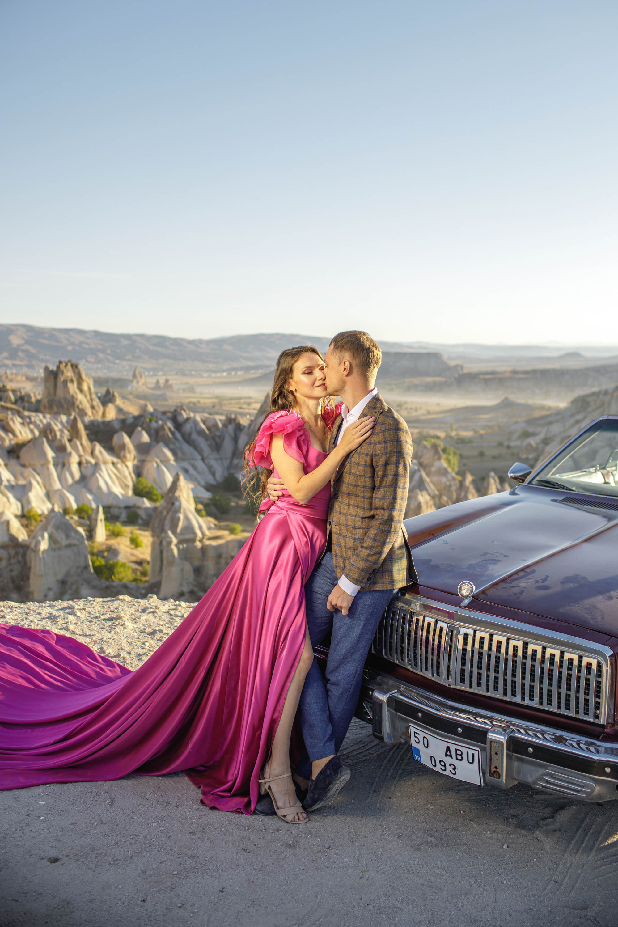 Anton & Anastasiya. Julia Ganch I Fashion Wedding Photography I Cappadocia Turkey