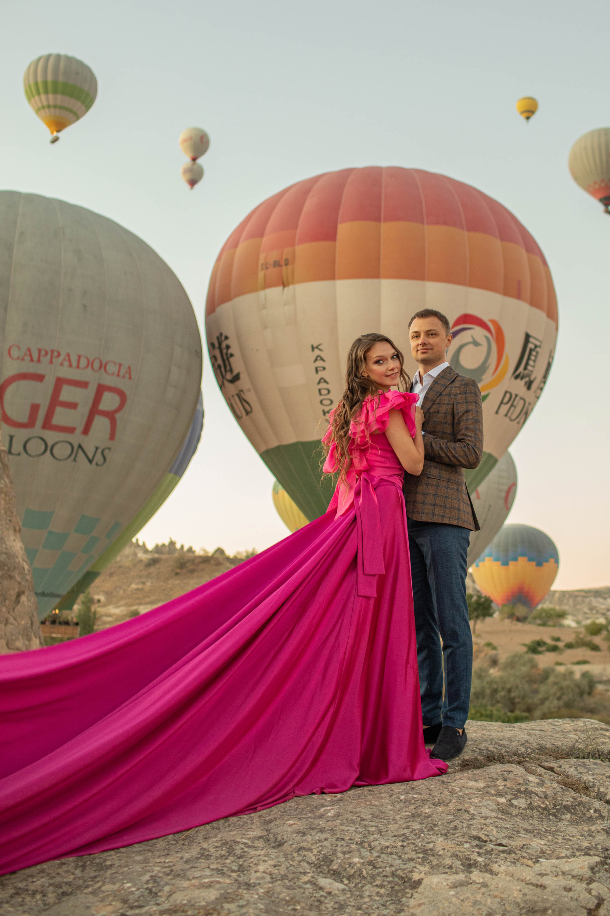Anton & Anastasiya. Julia Ganch I Fashion Wedding Photography I Cappadocia Turkey