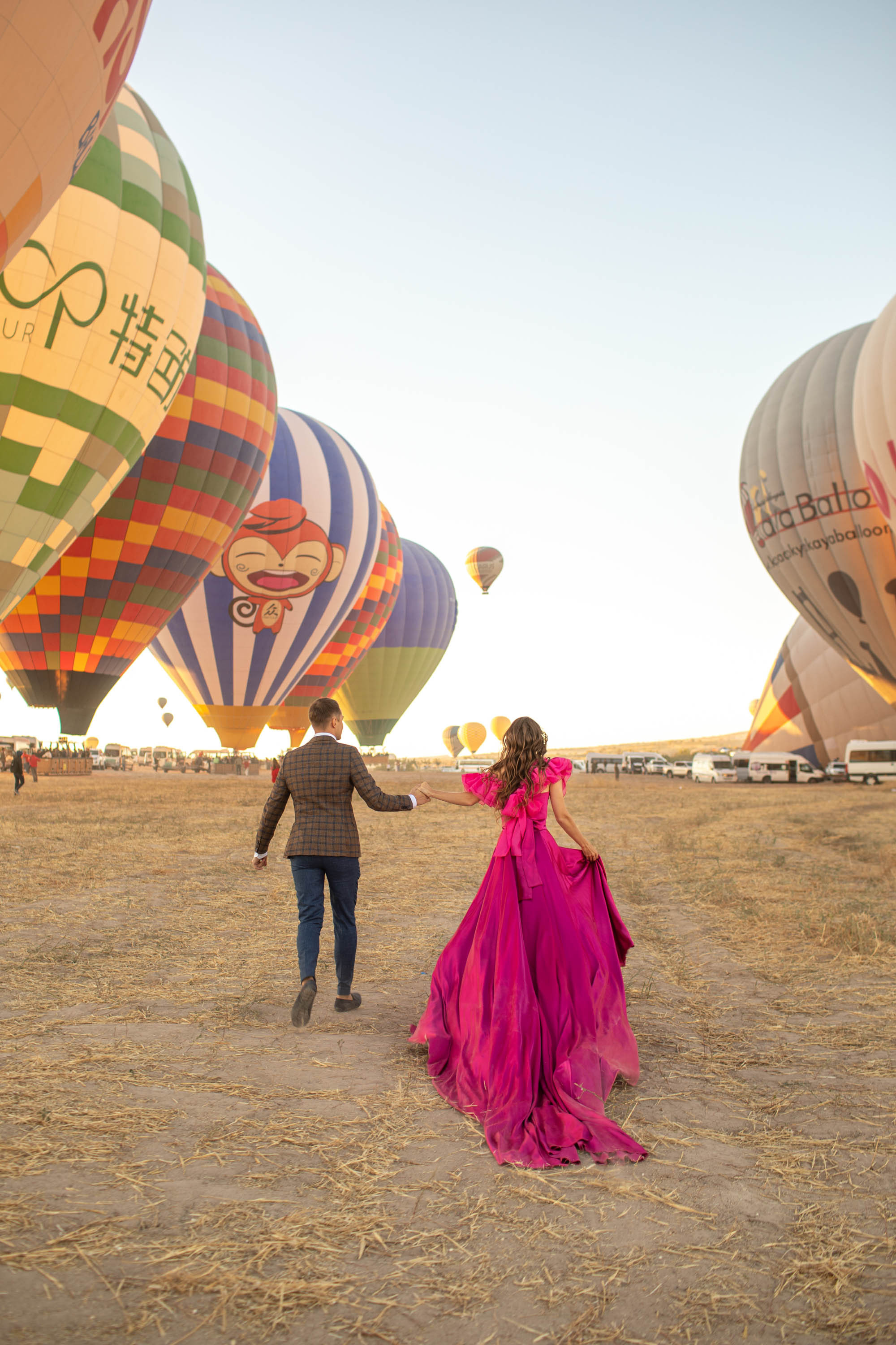 Anton & Anastasiya. Julia Ganch I Fashion Wedding Photography I Cappadocia Turkey