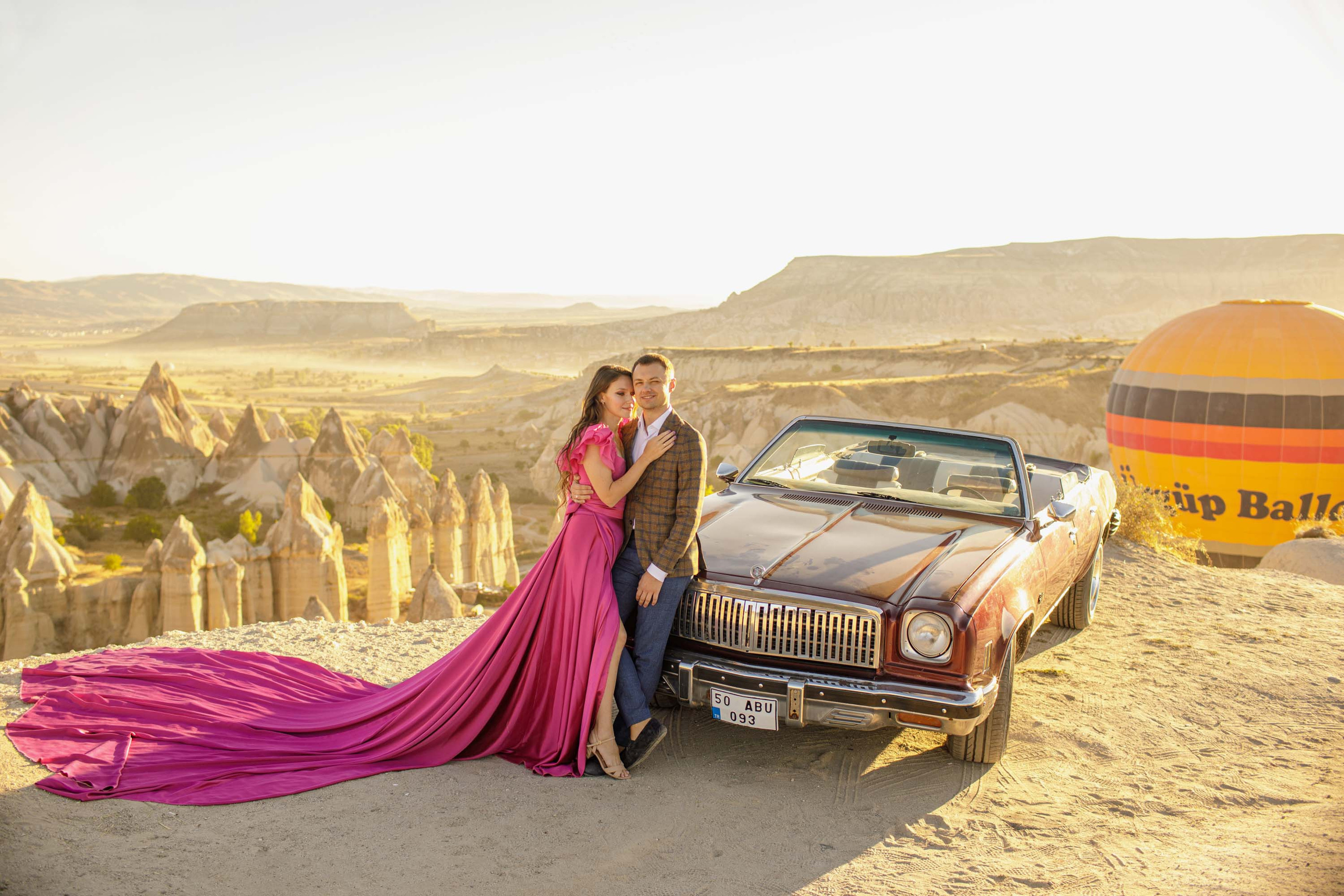 Anton & Anastasiya. Julia Ganch I Fashion Wedding Photography I Cappadocia Turkey