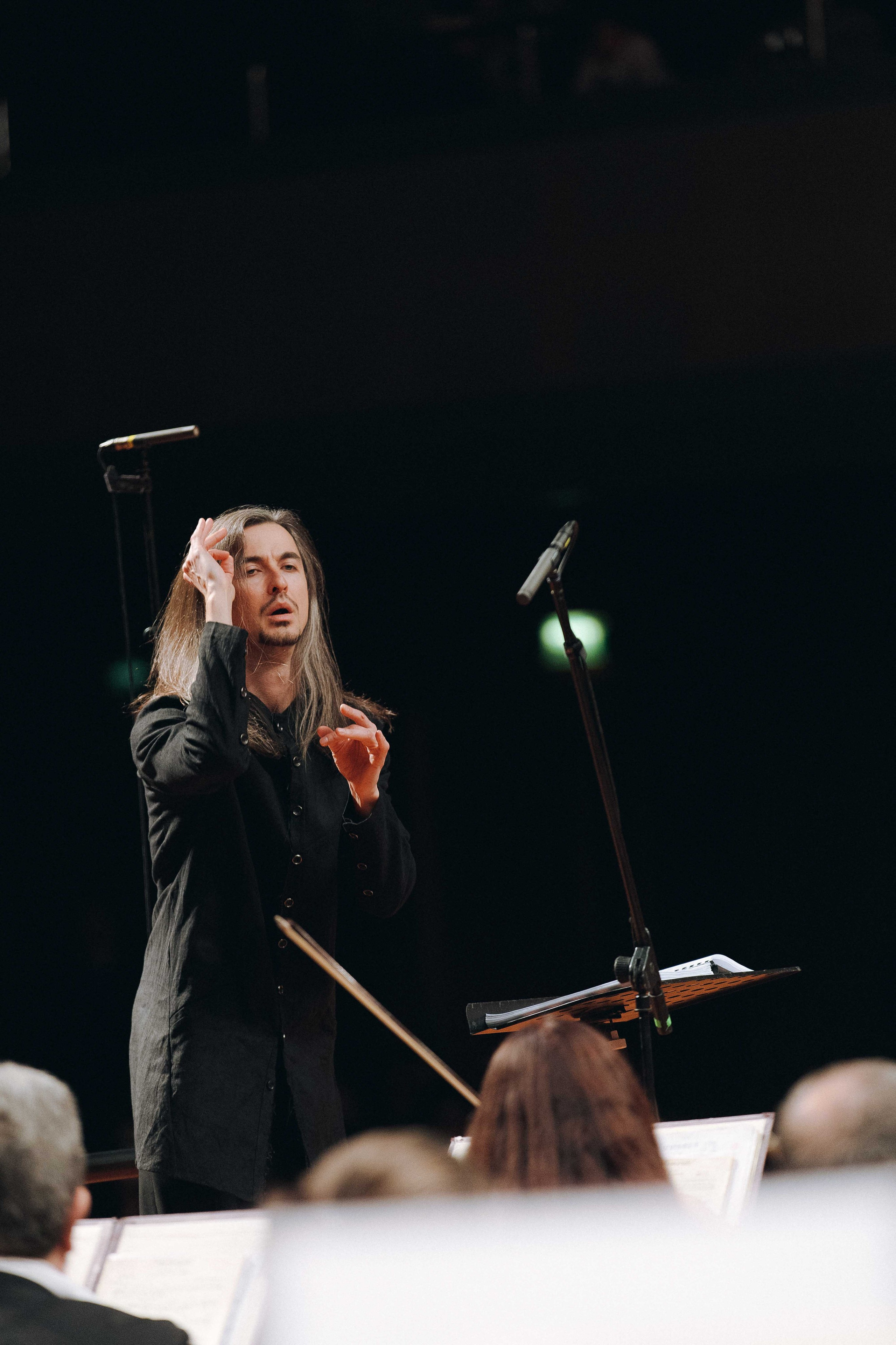 The Tchaikovsky Academic Grand Symphony Orchestra in Istanbul. Wedding&Event photographer Ismail Rzayev in Baku