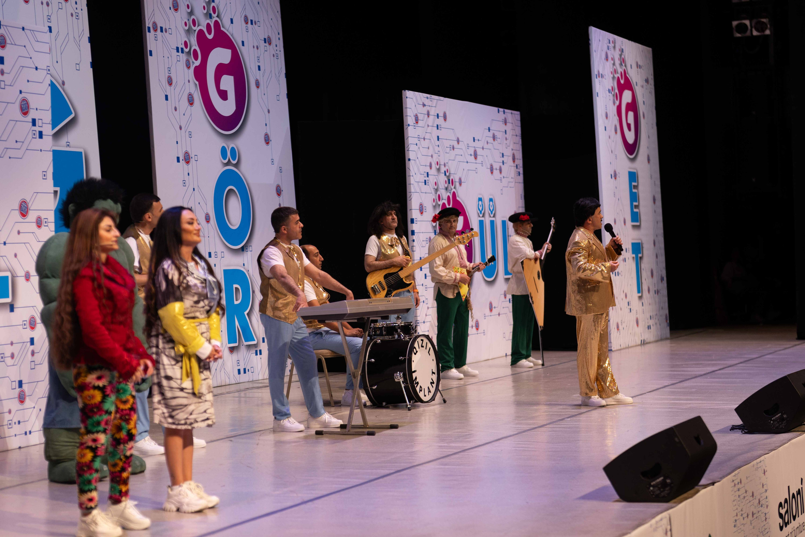 PLANET PARNI IZ BAKU. Wedding&Event photographer Ismail Rzayev in Baku