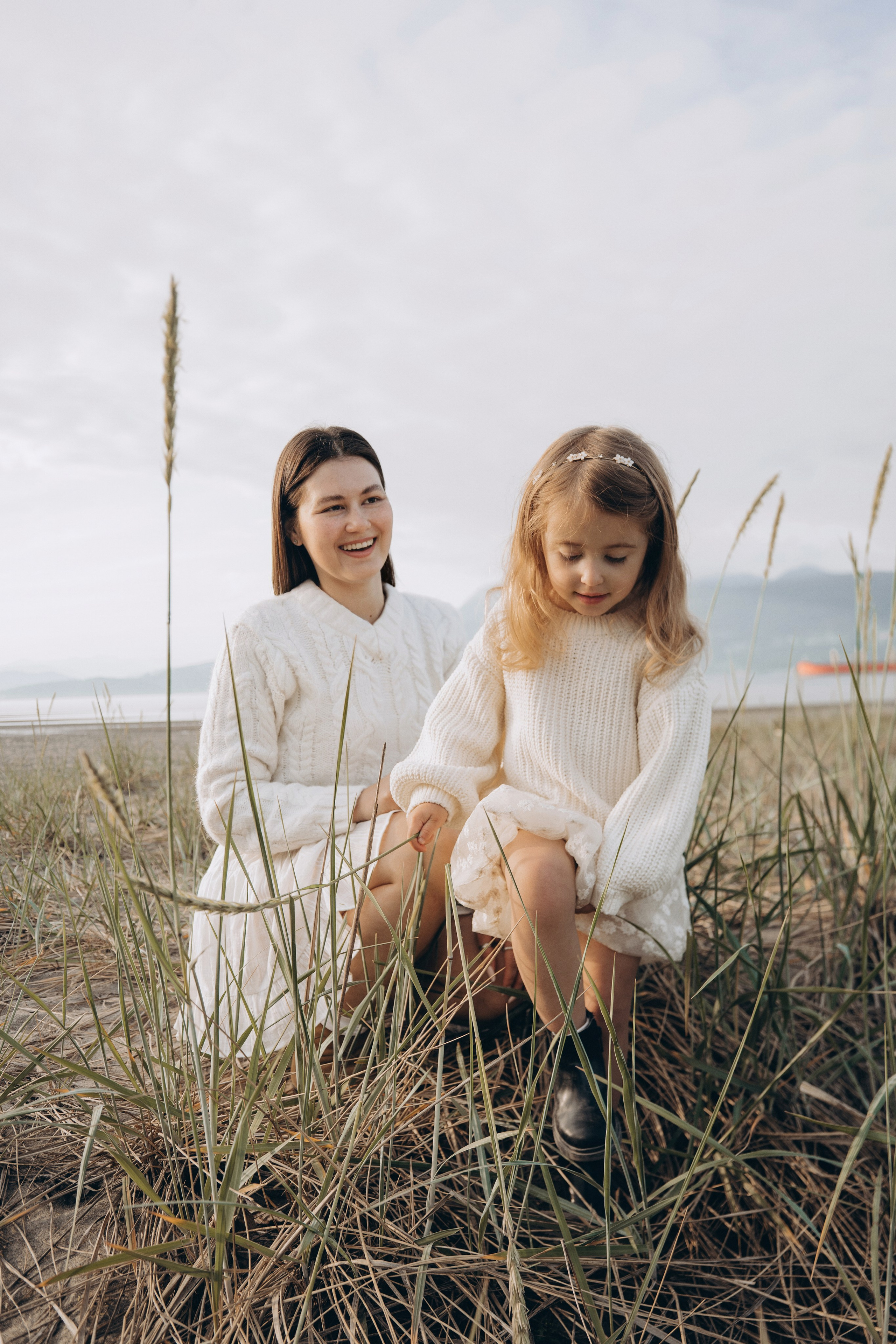 Mia & Anna. Vancouver Photographer | Catherine Vashchenko