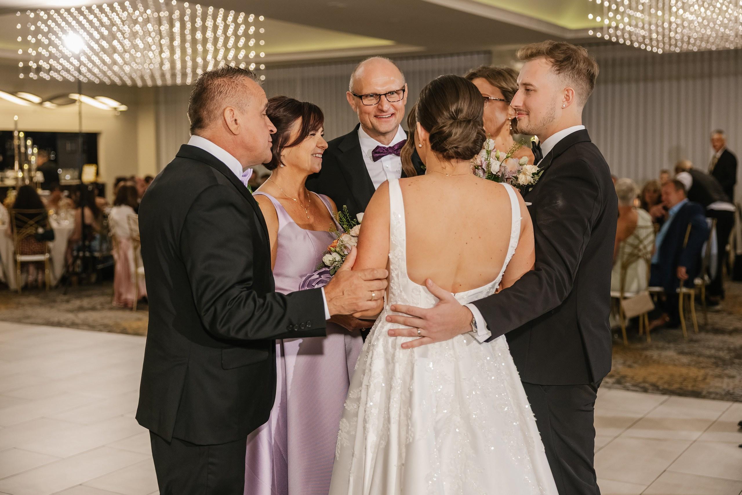 09.06.2025 Wedding. Wedding family event photographer in Chicago Nick Yushevich