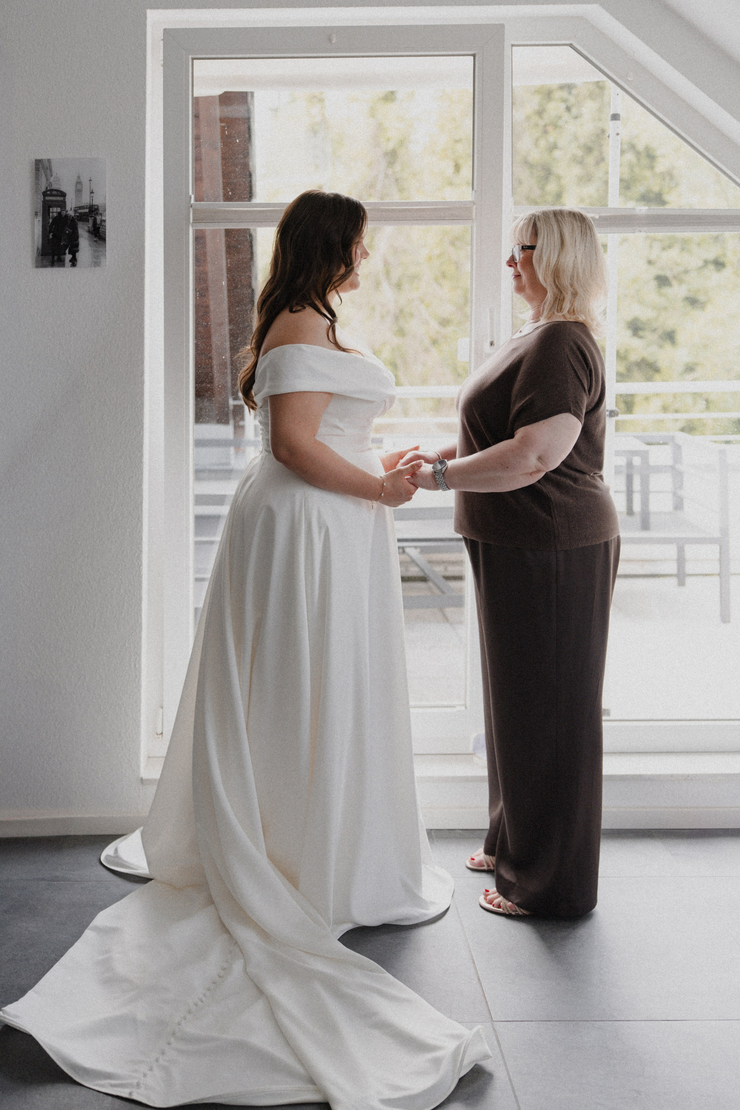 Jessica & Felix I Gesellschaft Harmonie Bochum. Hochzeitsfotografin Bochum | Halyna Reiche Fotografie NRW