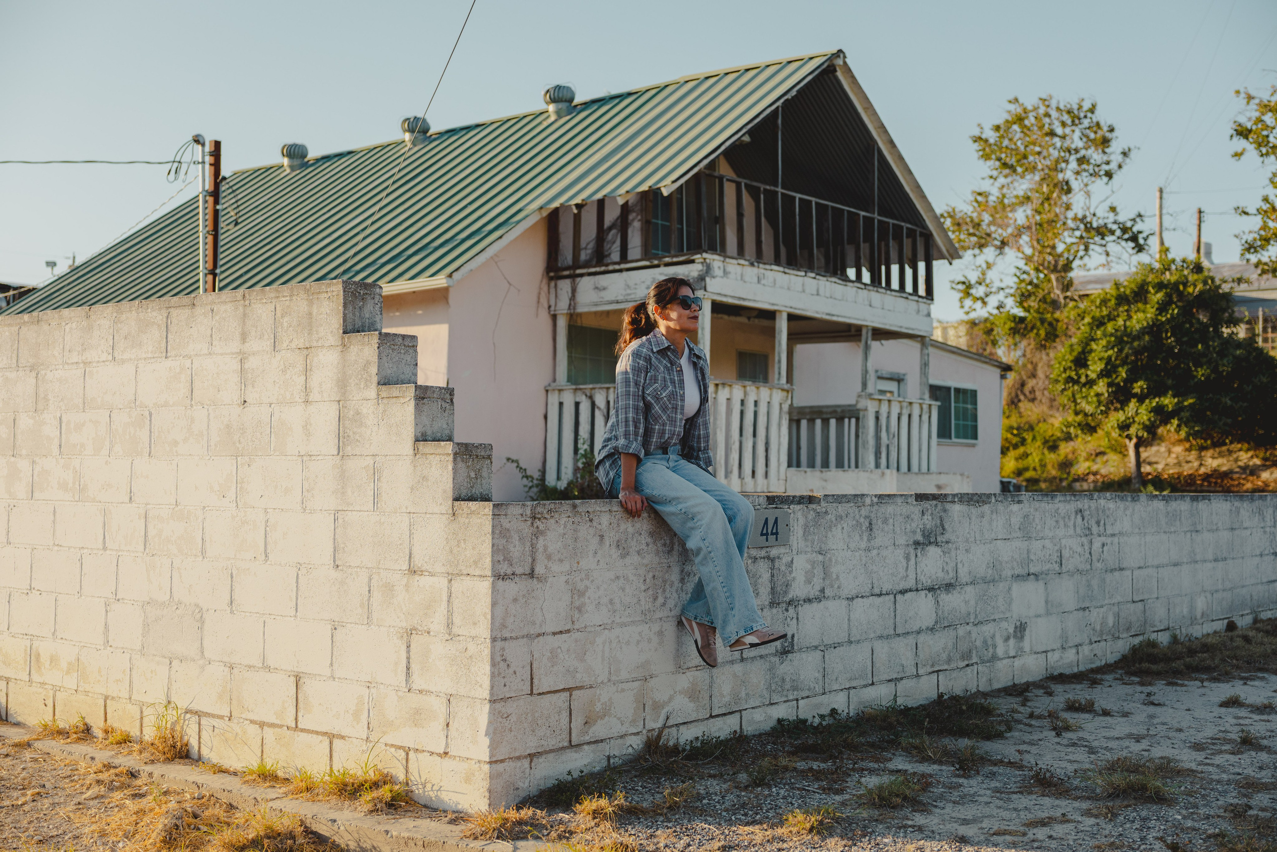 Caminando por Comstock. Pentaprisma | Jaz Espinoza The Wedding Photographer