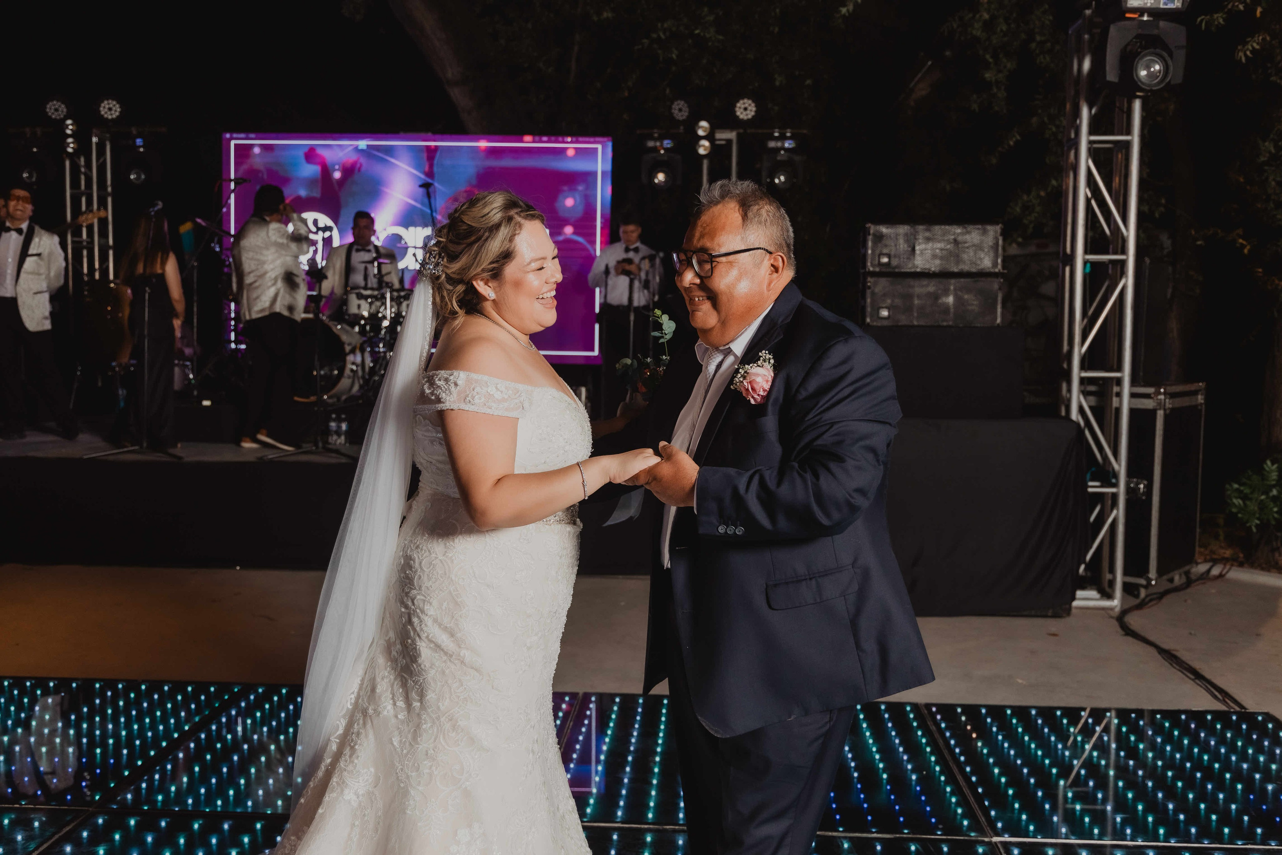 El primer aniversario. Pentaprisma | Jaz Espinoza The Wedding Photographer
