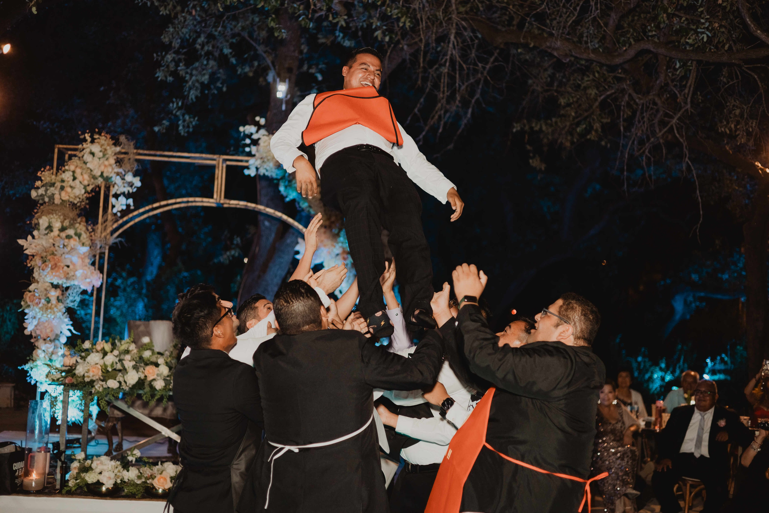 El primer aniversario. Pentaprisma | Jaz Espinoza The Wedding Photographer