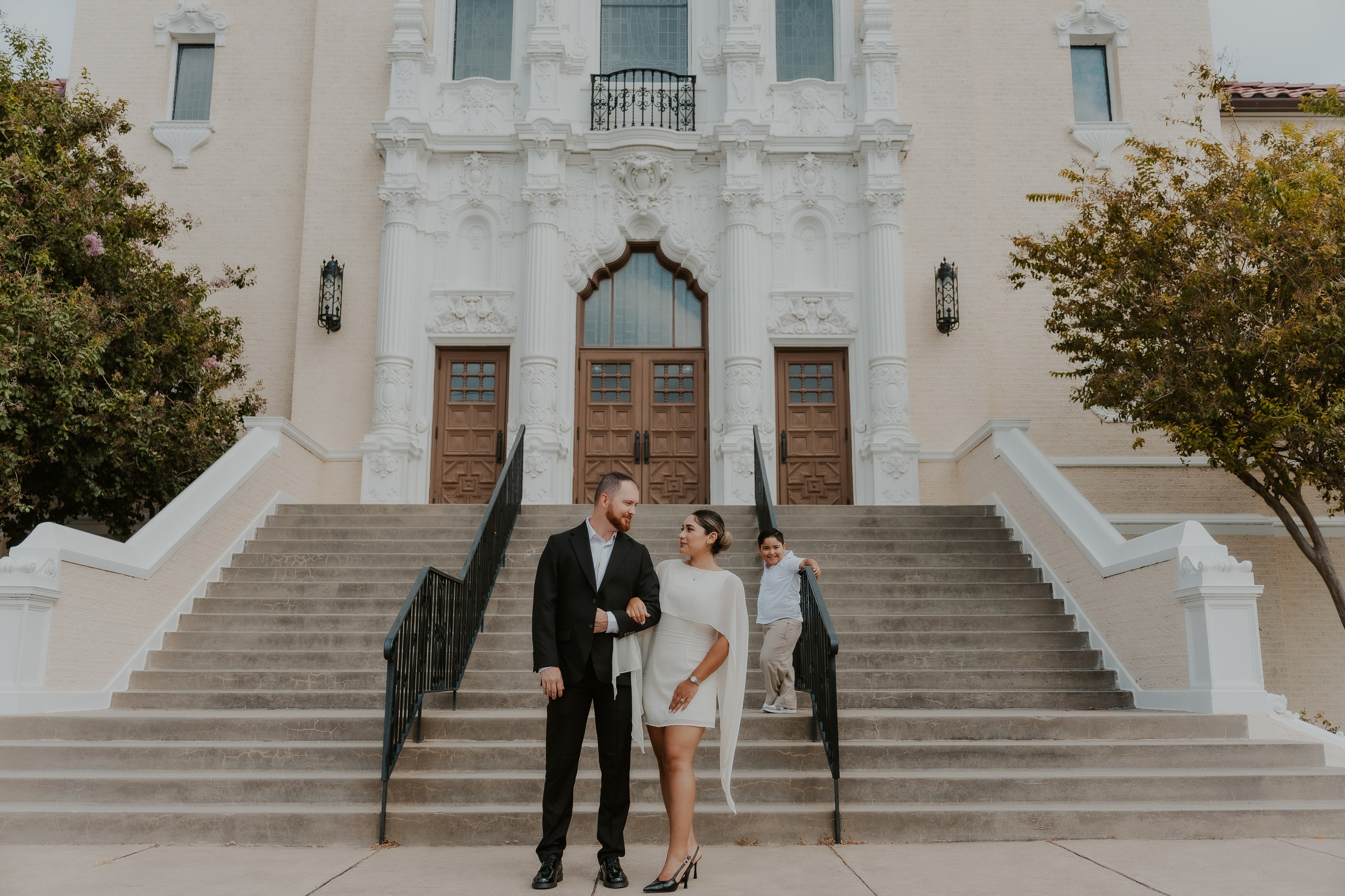 Detrás de cámara: Cómo lograr diferentes ángulos con una sola pose. Pentaprisma | Jaz Espinoza The Wedding Photographer