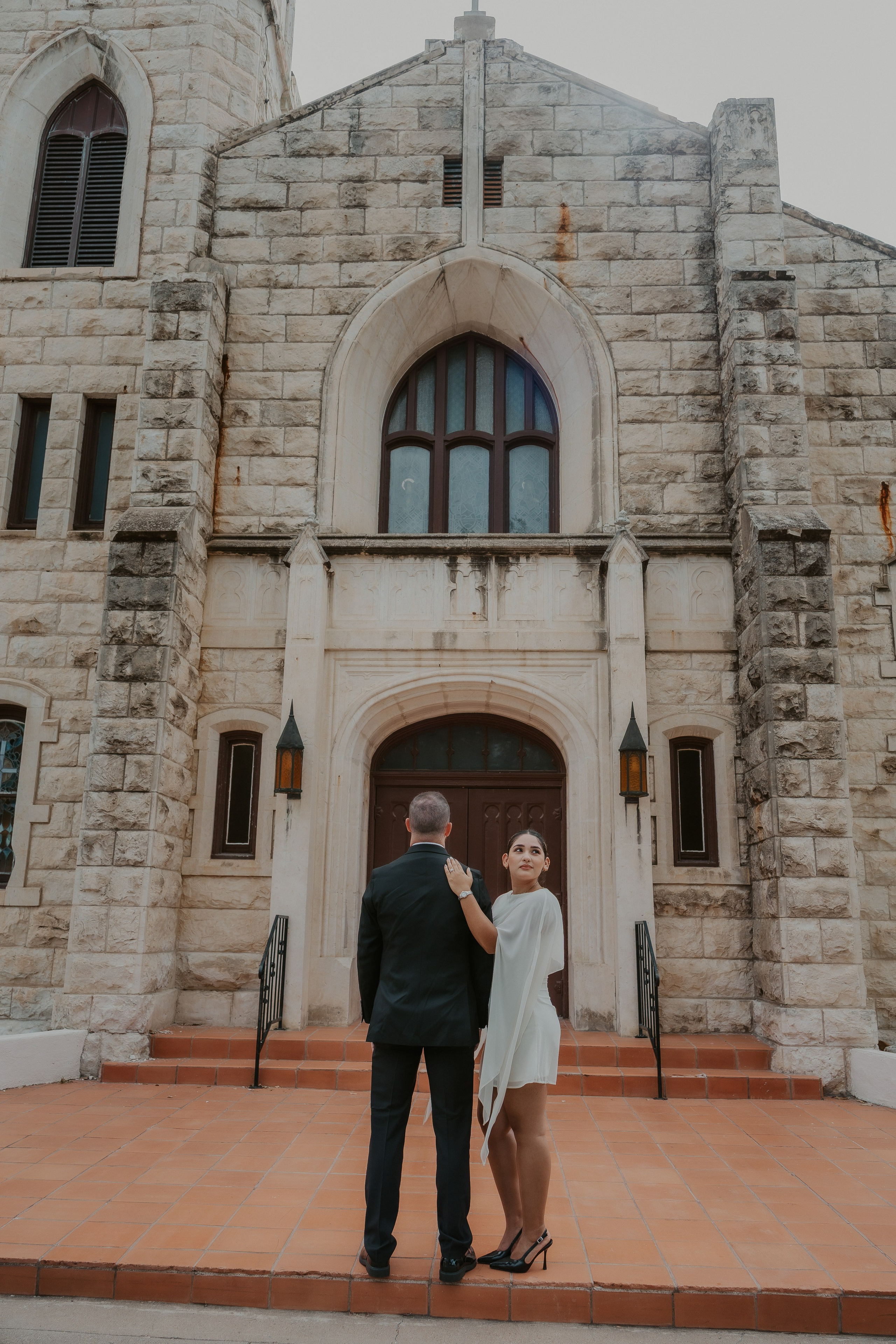 Detrás de cámara: Cómo lograr diferentes ángulos con una sola pose. Pentaprisma | Jaz Espinoza The Wedding Photographer