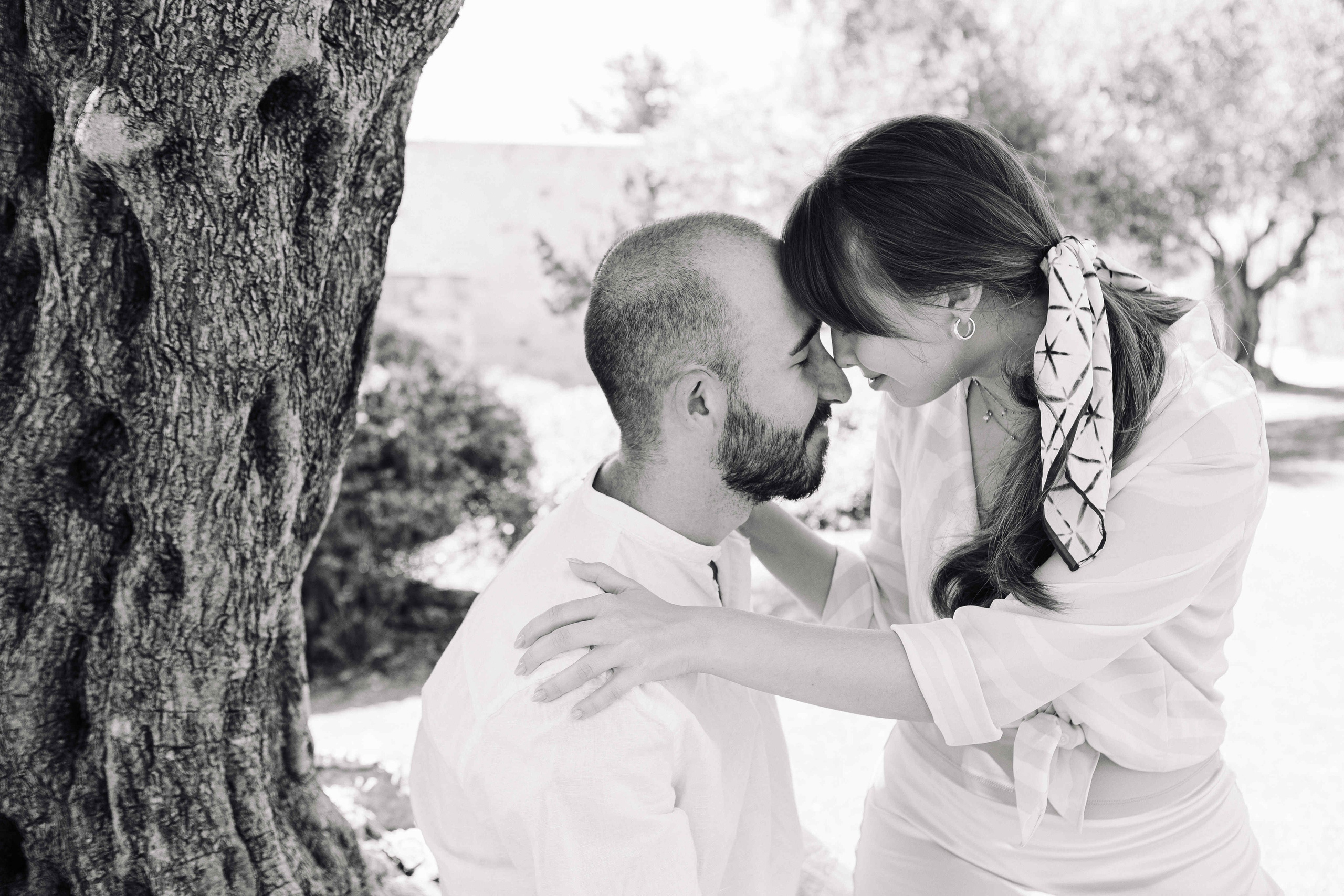 A MONTH AFTER THE WEDDING (morning). PHOTOGRAPHER IN ISRAEL