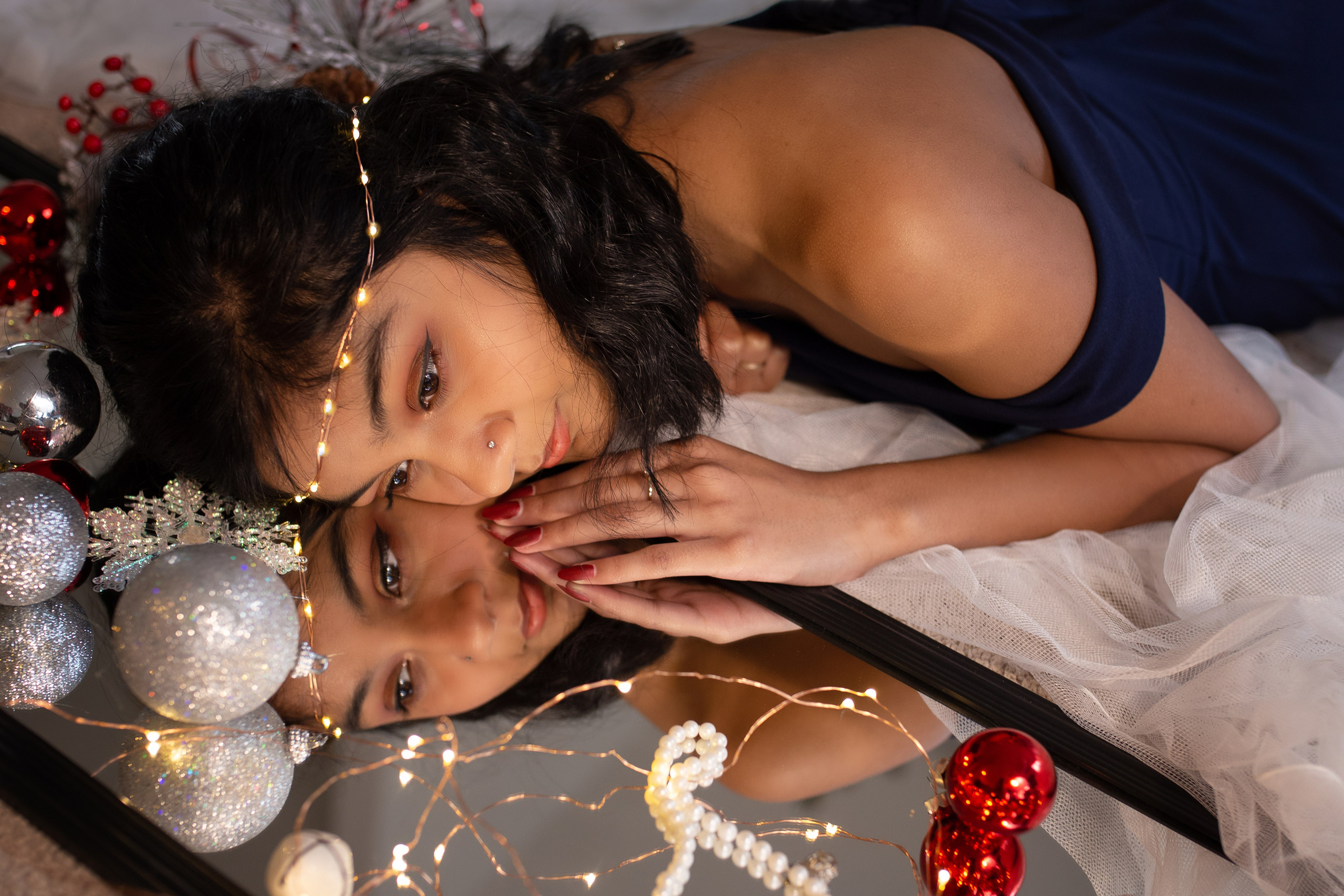 Studio Solo Portrait. YuAnna studio. Family & Kids Photographer in Seattle area, located in