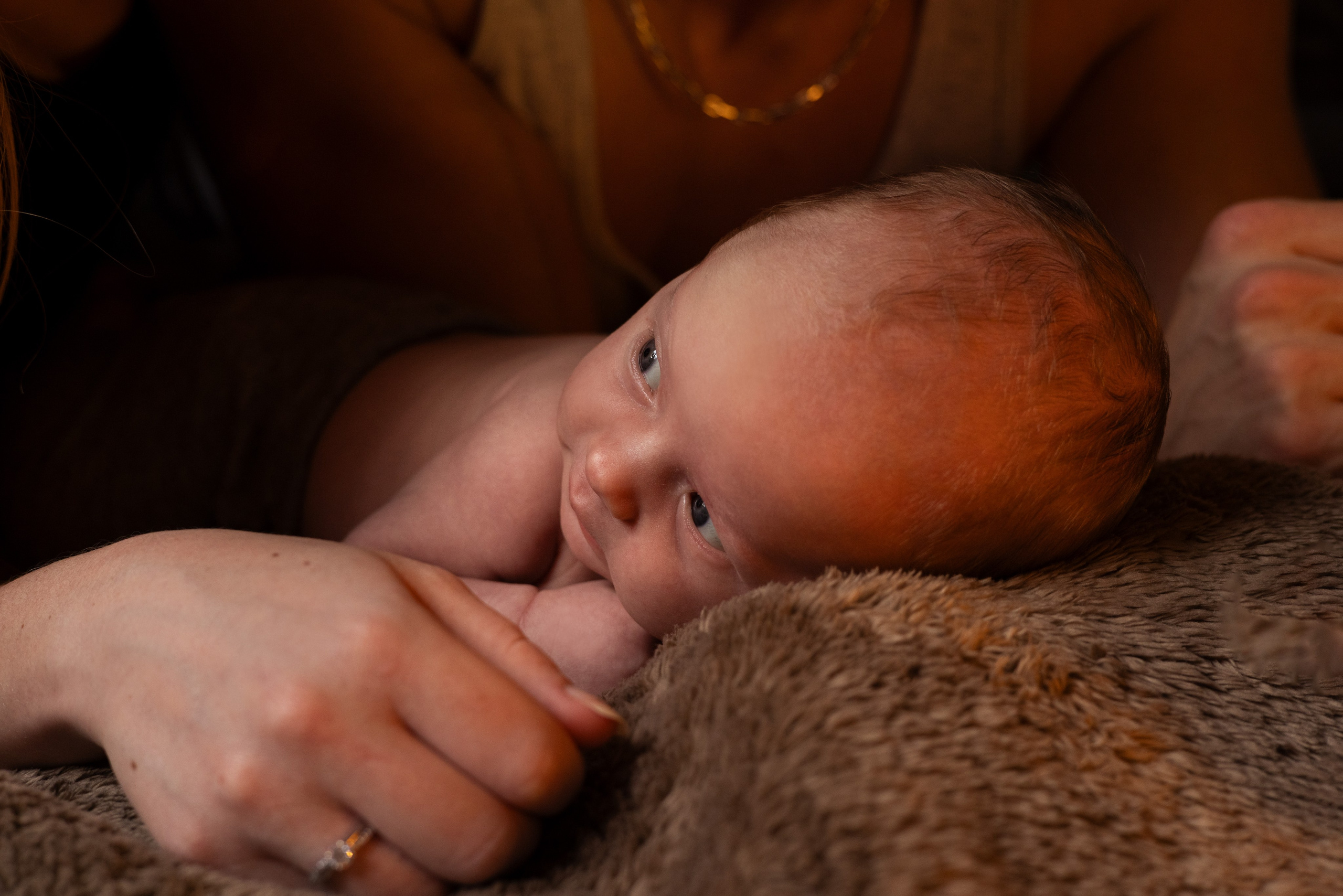 NEWBORN / LIFESTYLE INDOOR. Fotografin und Videografin im Raum Osnabrück und Emsland Alla