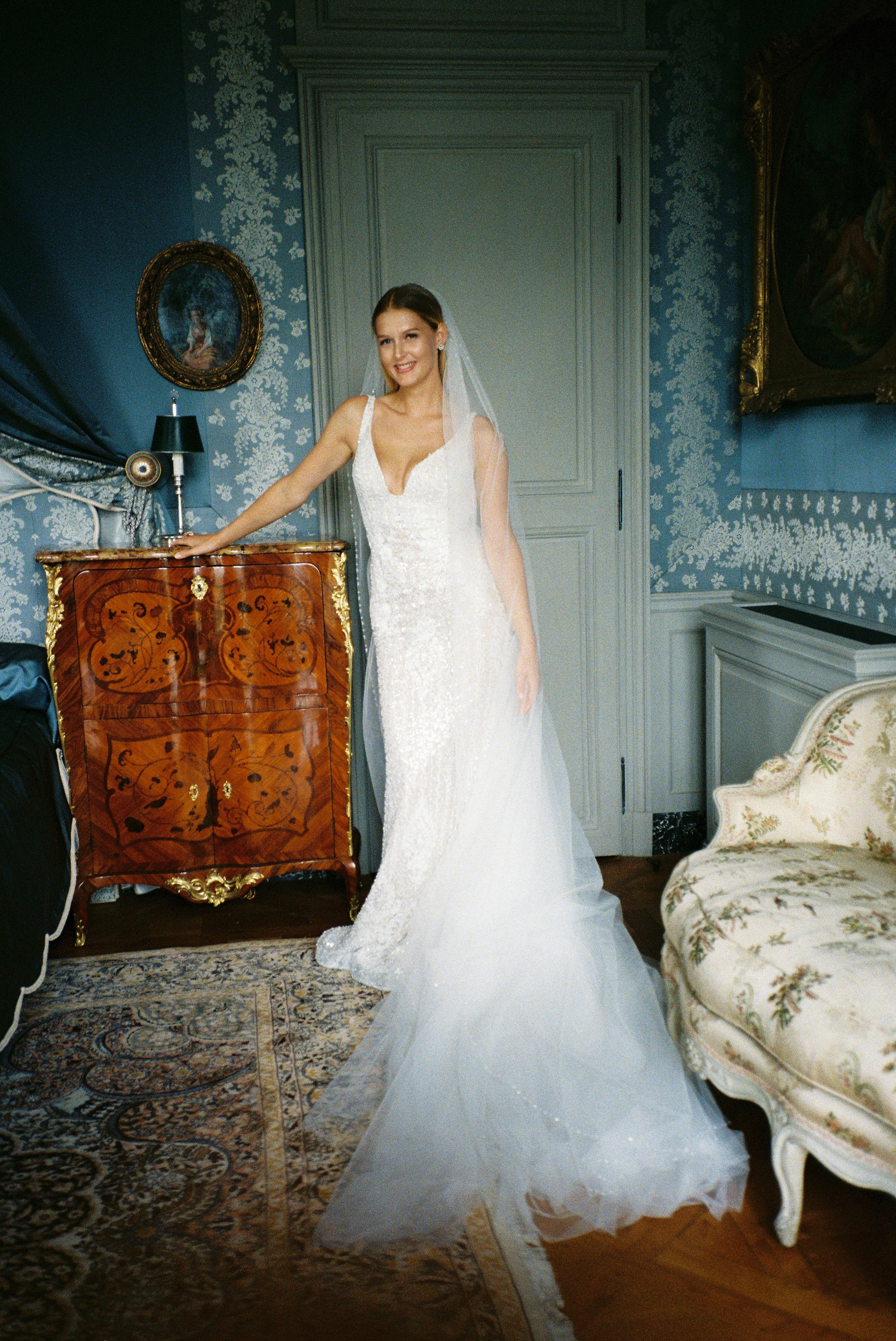 A luxury wedding at Chateau de Villette, just 40 minutes from Paris, captured entirely on film photography