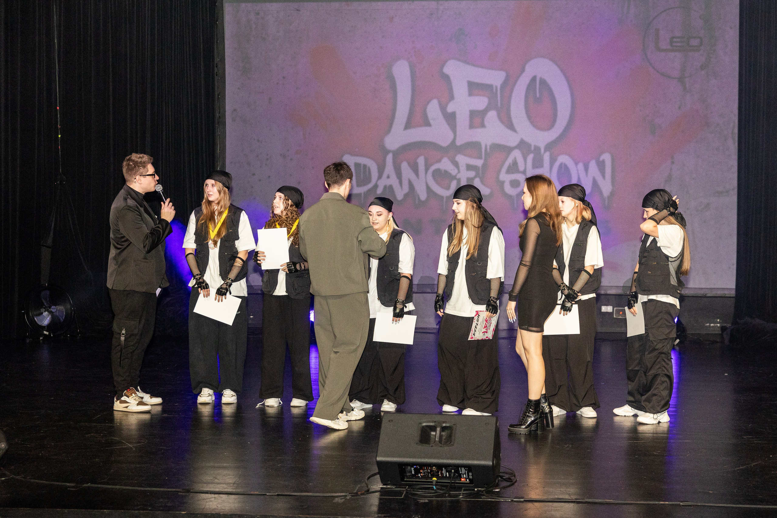 LEO DANCE SHOW WINTER 2025. Семейный и детский фотограф в Варшаве Мила Бобровская