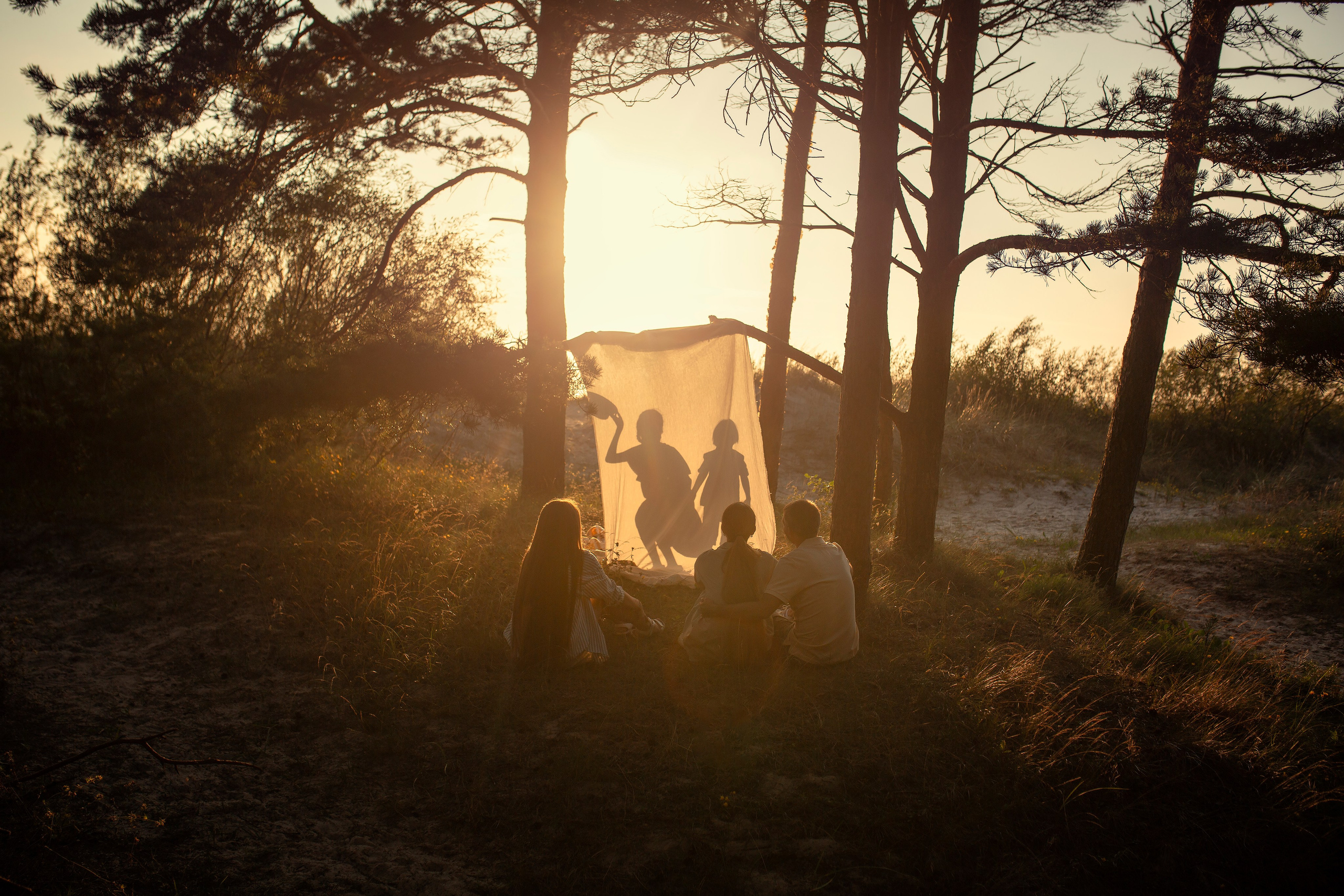 Наташа, Юра, Ксения, Лиза и Арсений 2025. Fotograf rodzinny i dziecięcy w Warszawie Mila Babrouskaya