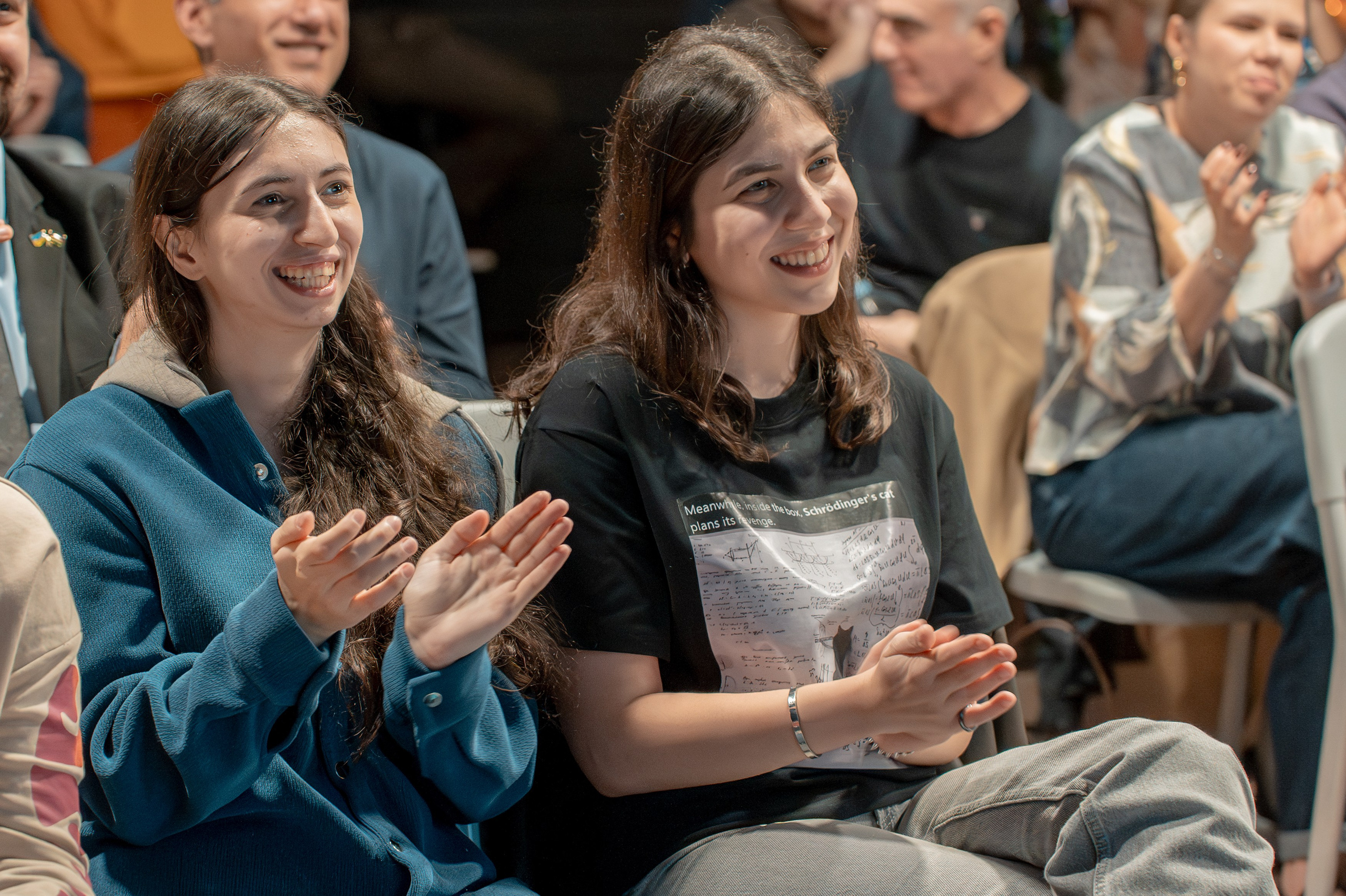 English stand up. Fotoqraf Vəli Məmmədov