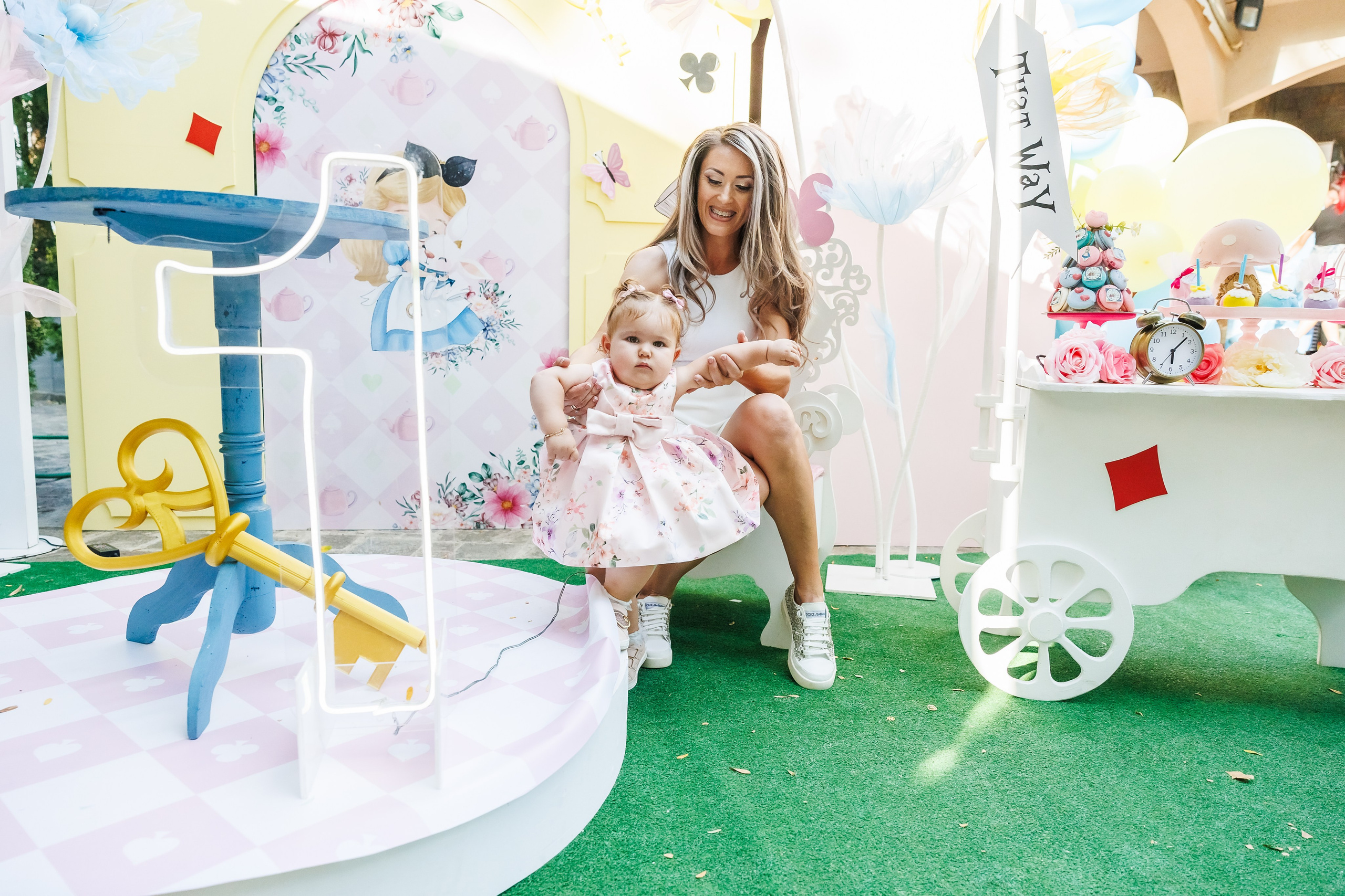 Честит 1 Рожден Ден. Фотограф Ирина Йотова