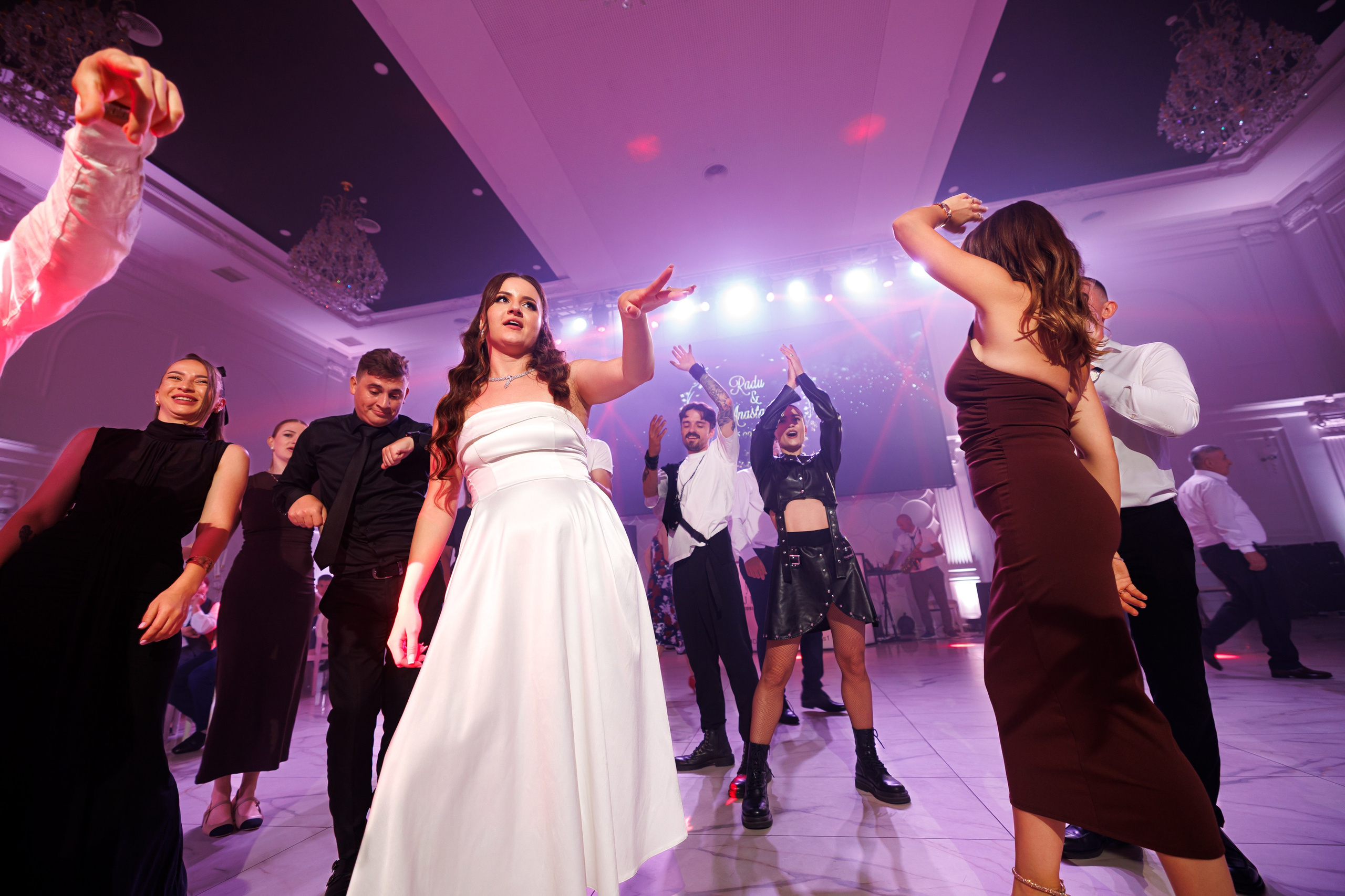 Fotograf nunta chisinau. Dinu Malancea. Dinumalancea.com — fotograf de nunta si familie. Moldova, Romania, UE