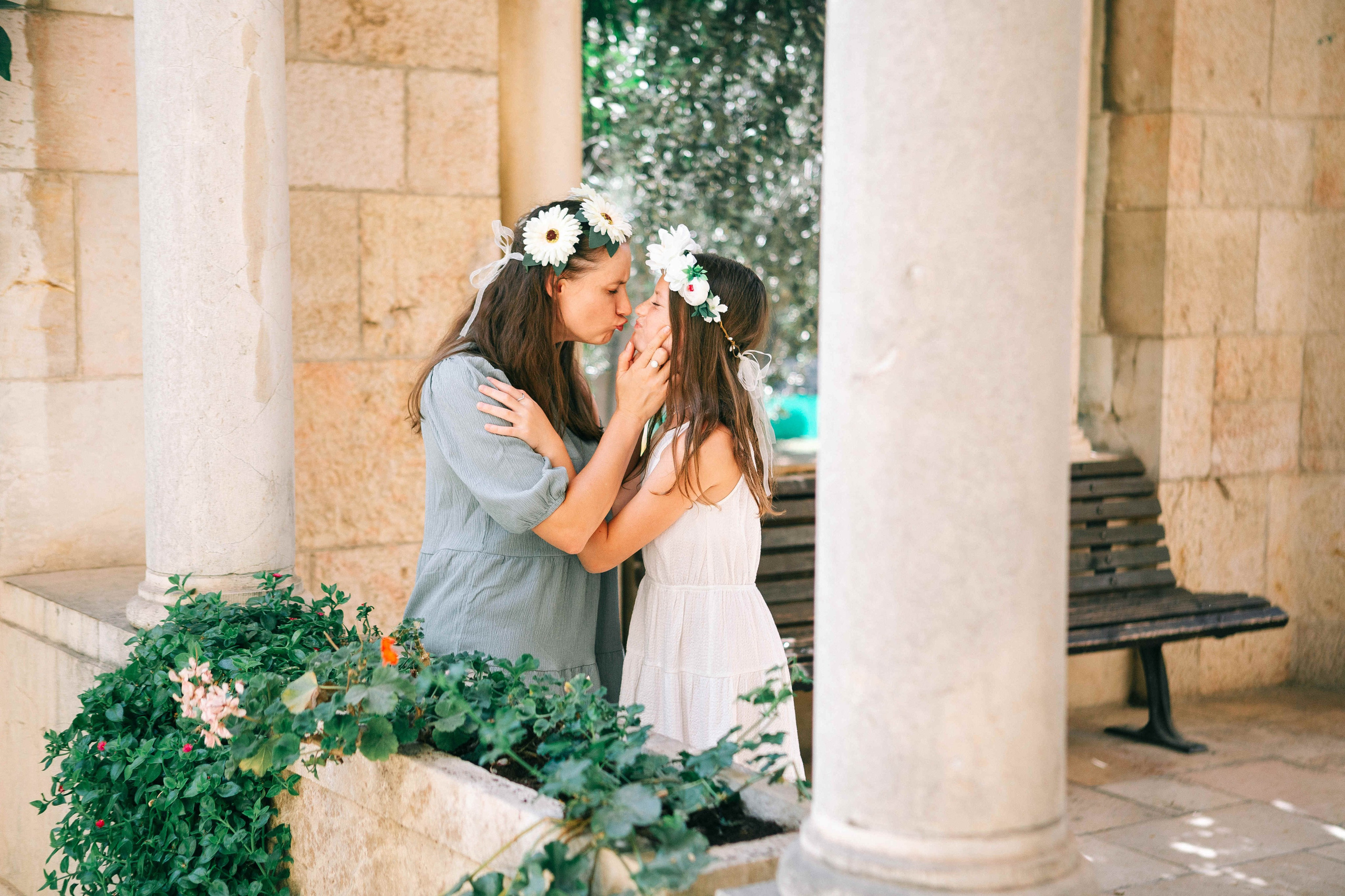PHOTO SESSION WITH PARENTS. Https://shi-photo.com/
