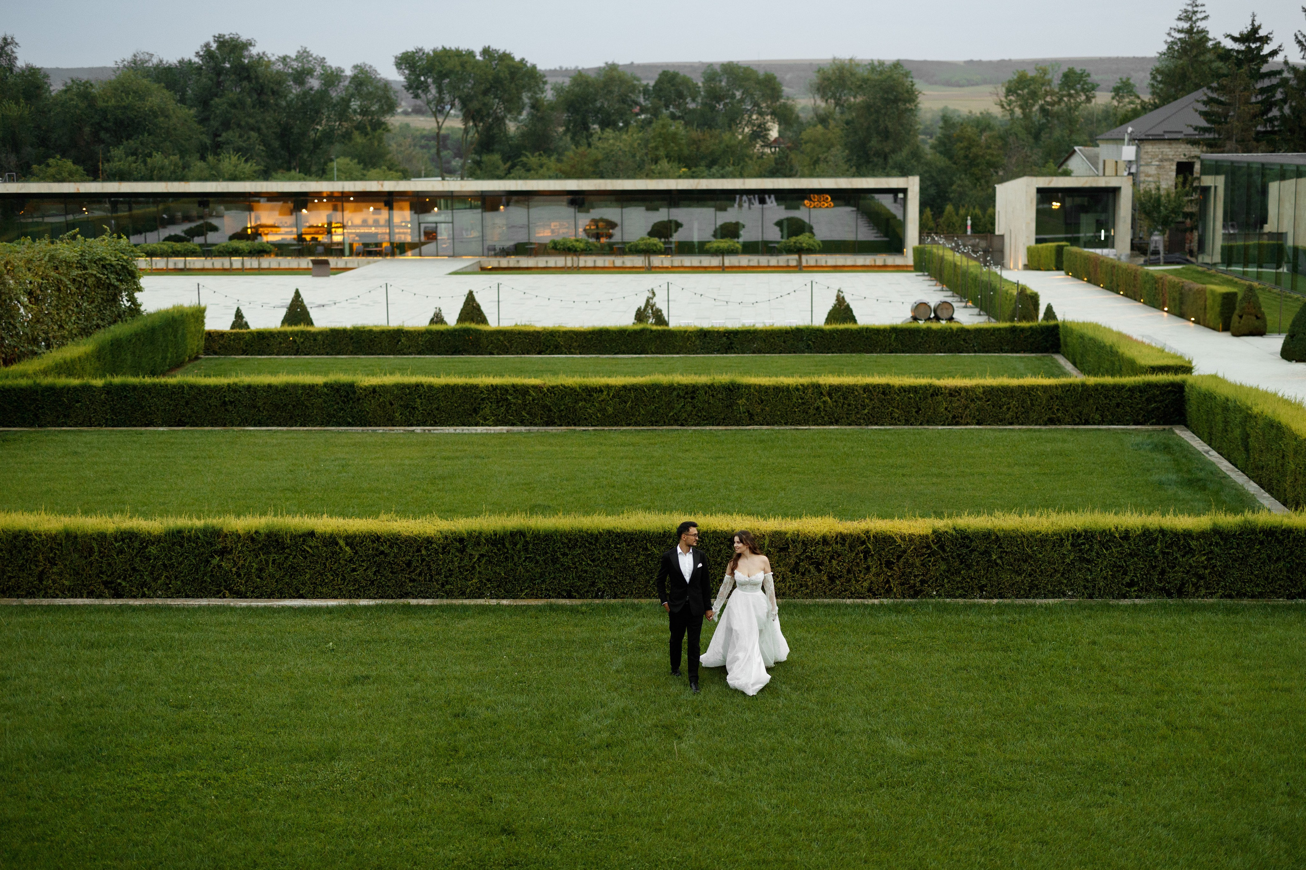 Petru & Veronica. Scarlat Photography