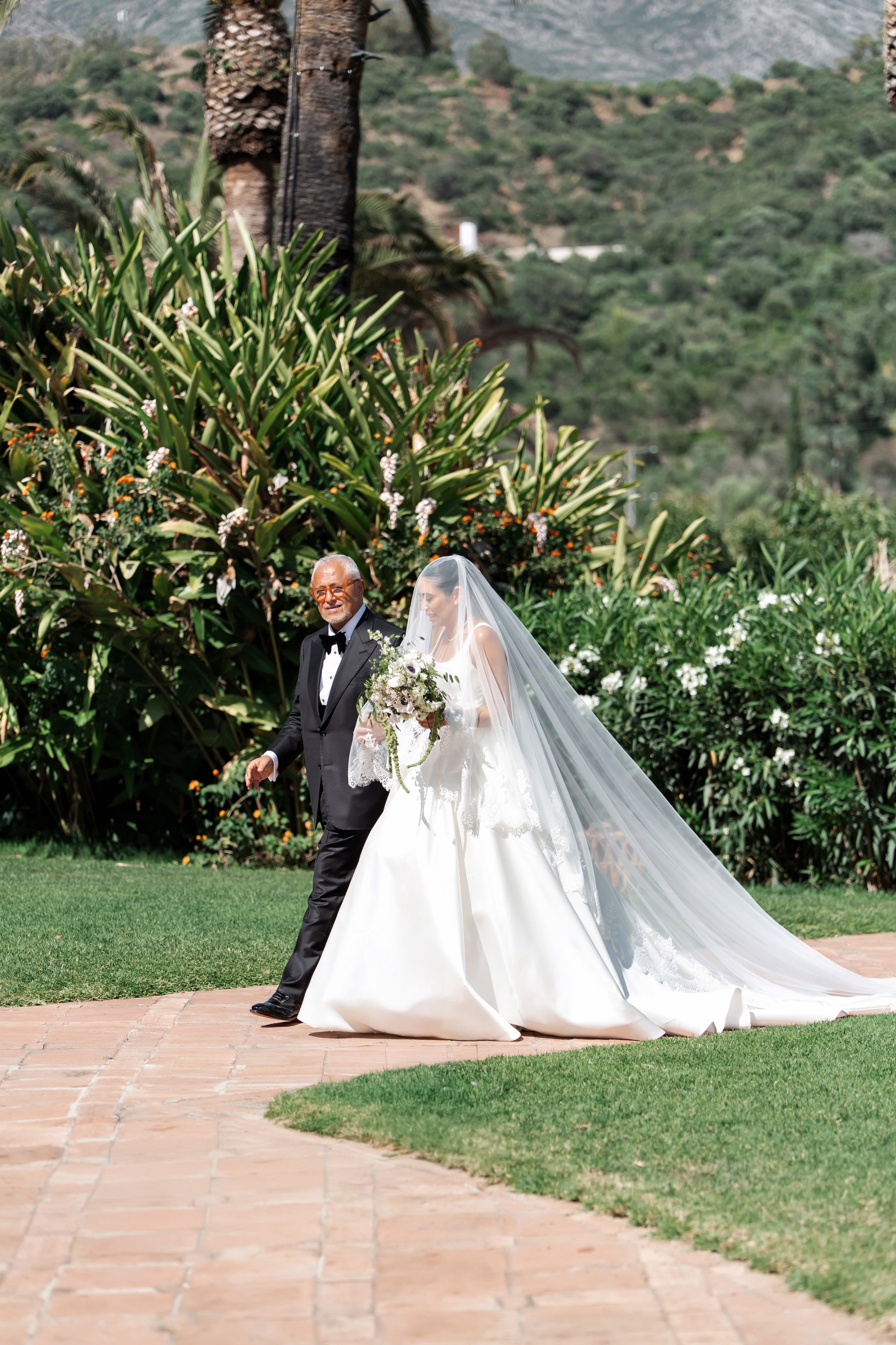 ANDREW & LYNN. Wedding Photographer in Marbella, Como, Tuscany, Cannes