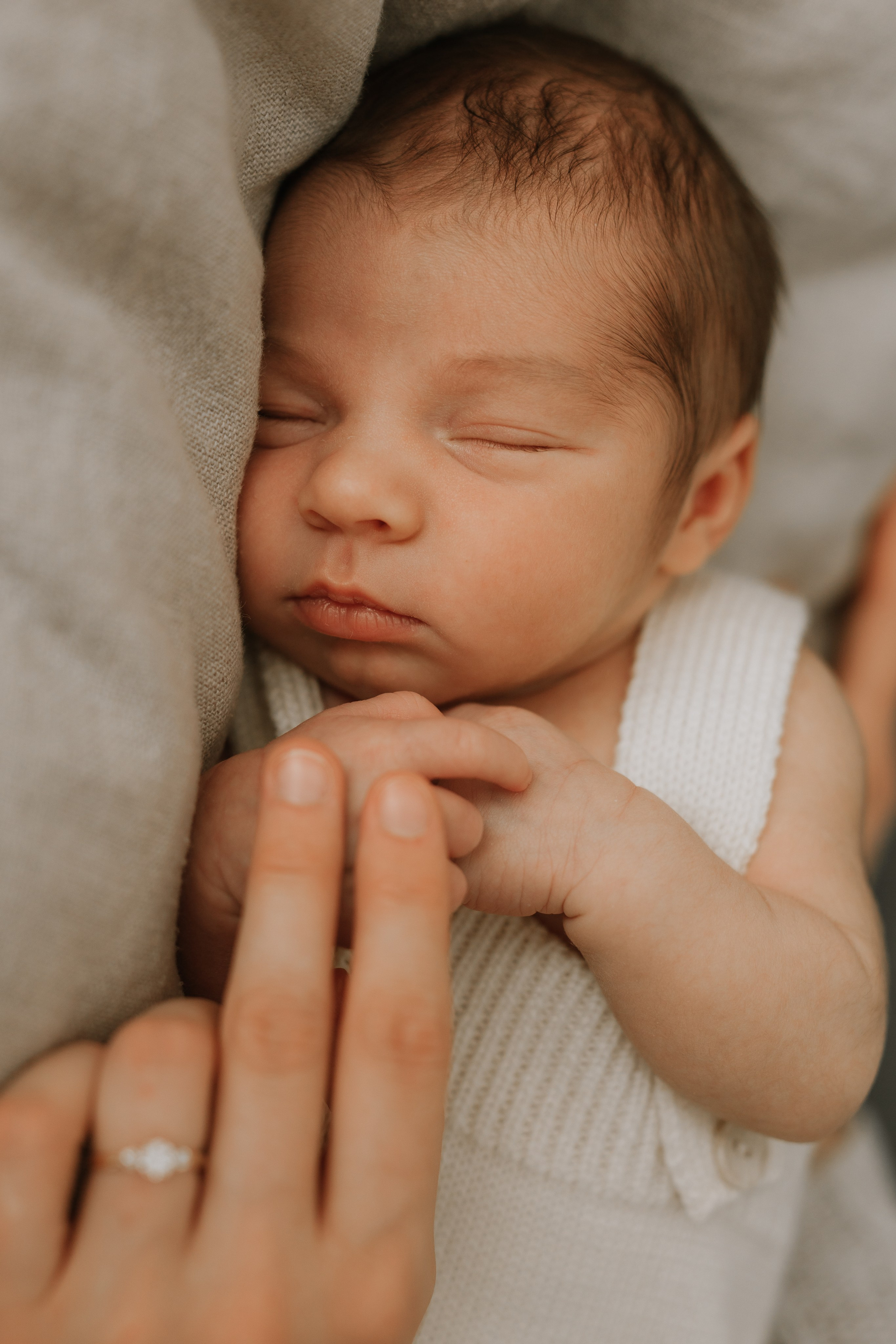 Baby Louis. Familien & Hochzeitfotografin Nadja Holzmann