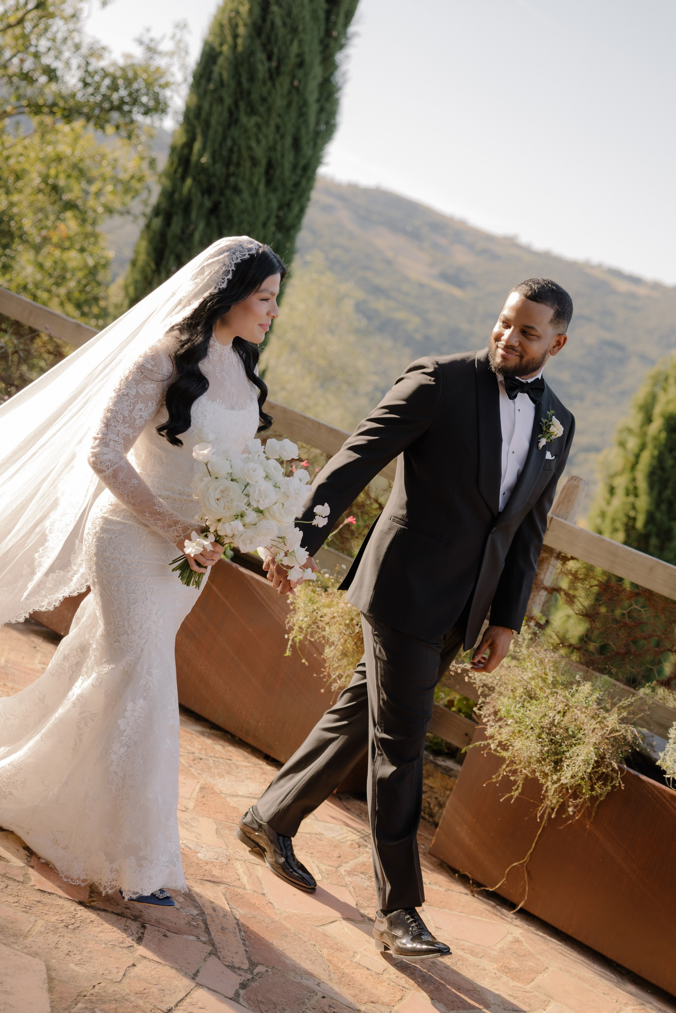 Mitcell&Melanie digital. Wedding photographer Italy