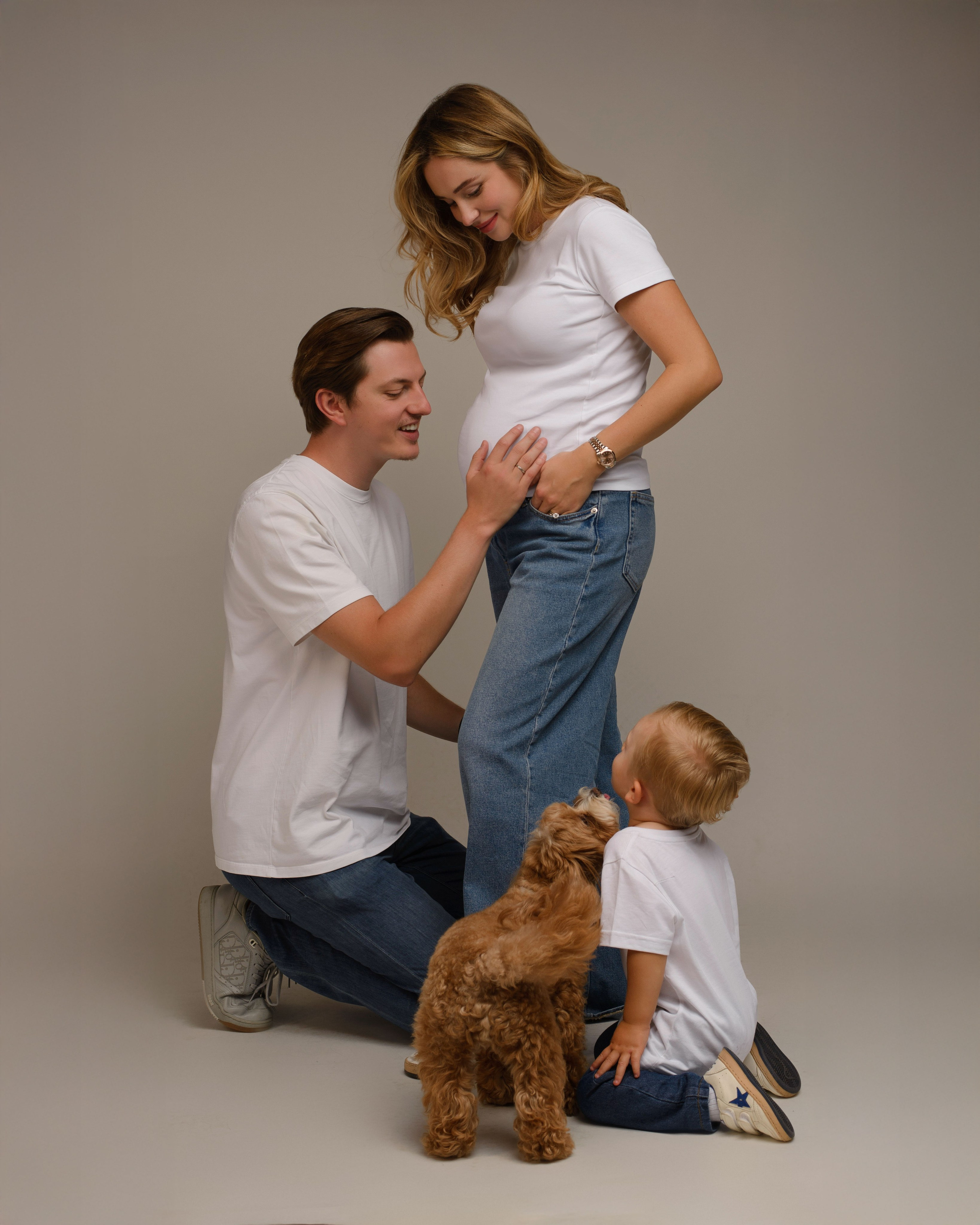 New born & Family. Julia Kuzmovych personal and pregnancy photographer in London