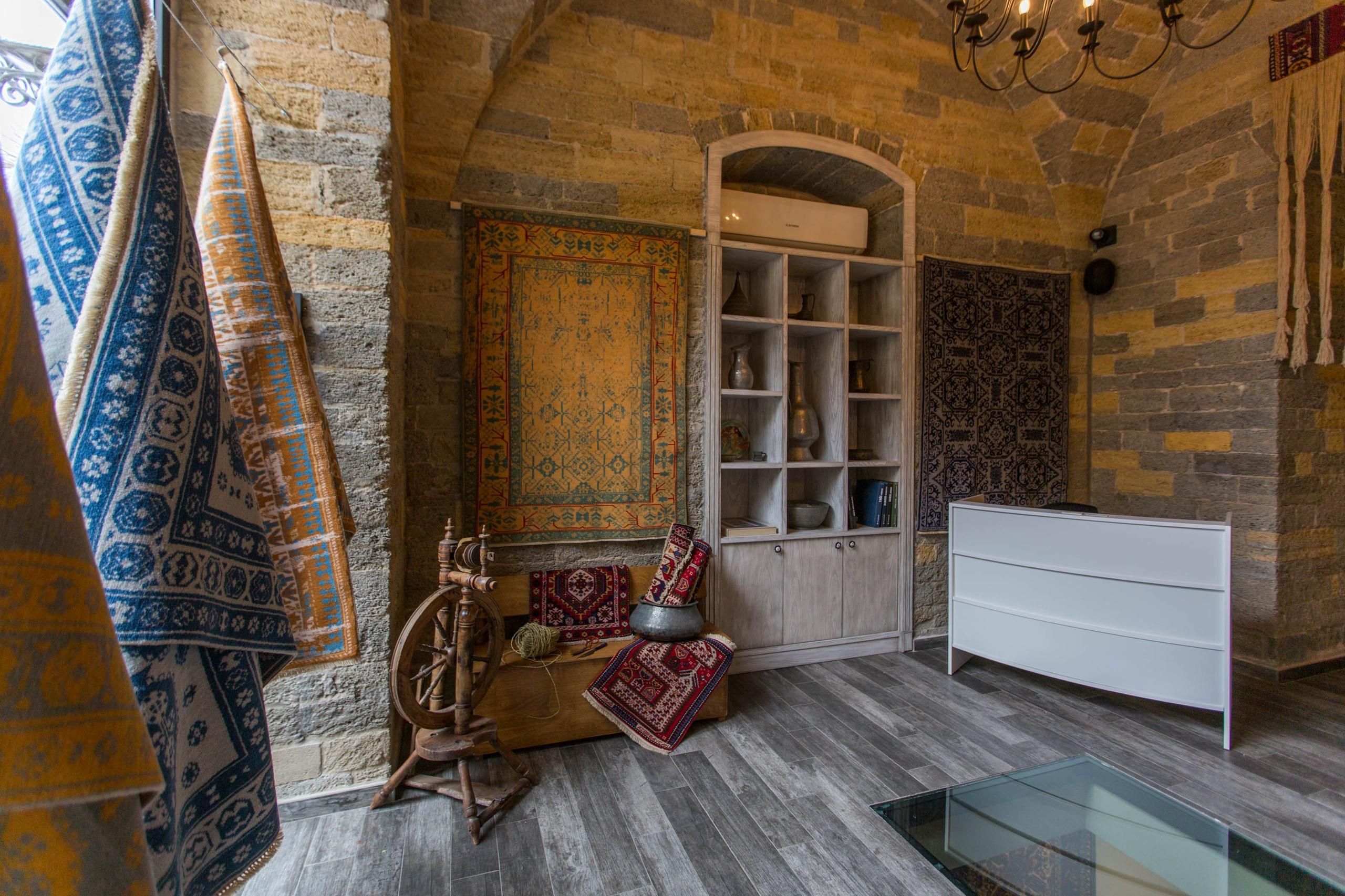 “Azerxalcha” Showroom. Коммерческий фотограф в Азербайджане Бессонова Анфиса