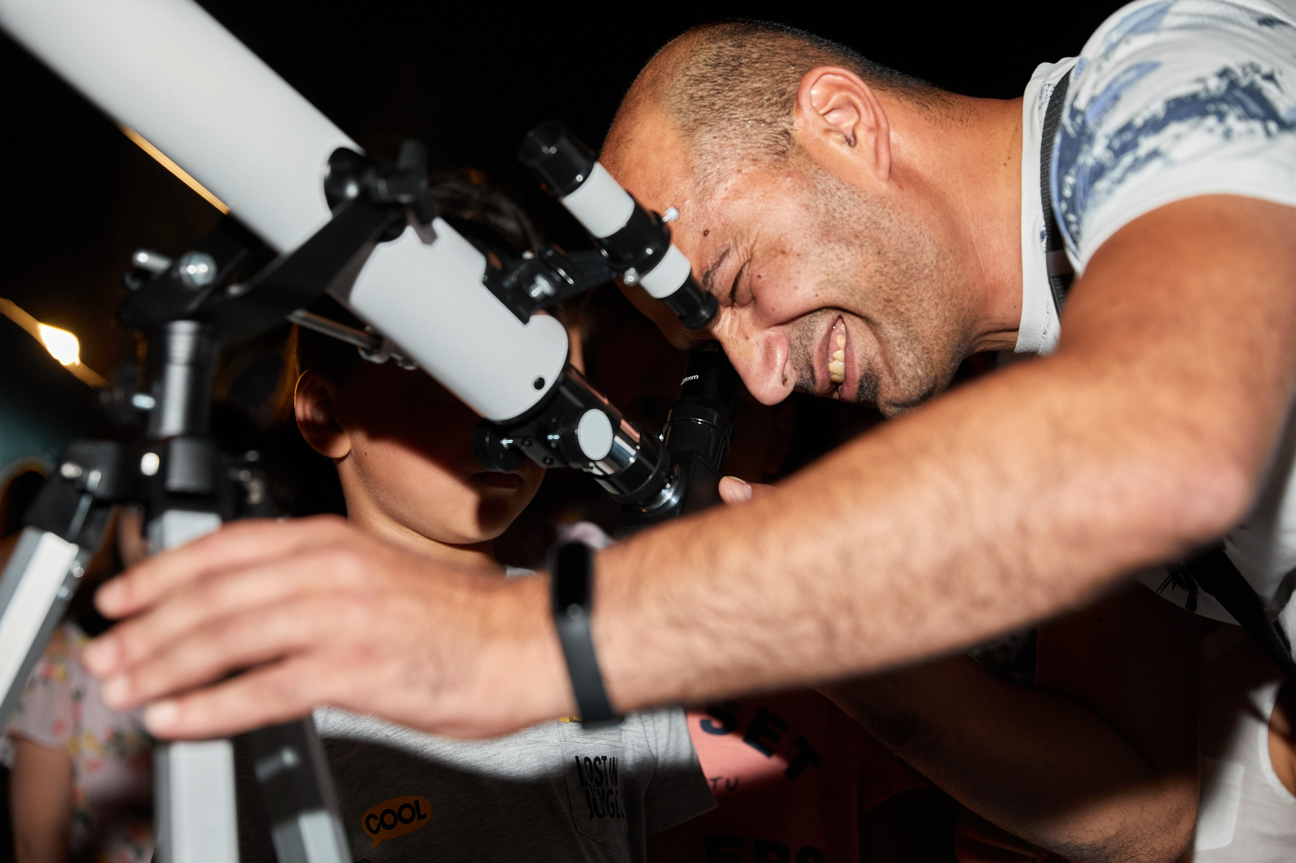 Kosmosla ilk tanışlıq. Həvəskar Astronomlar Cəmiyyəti — Astronomy.az