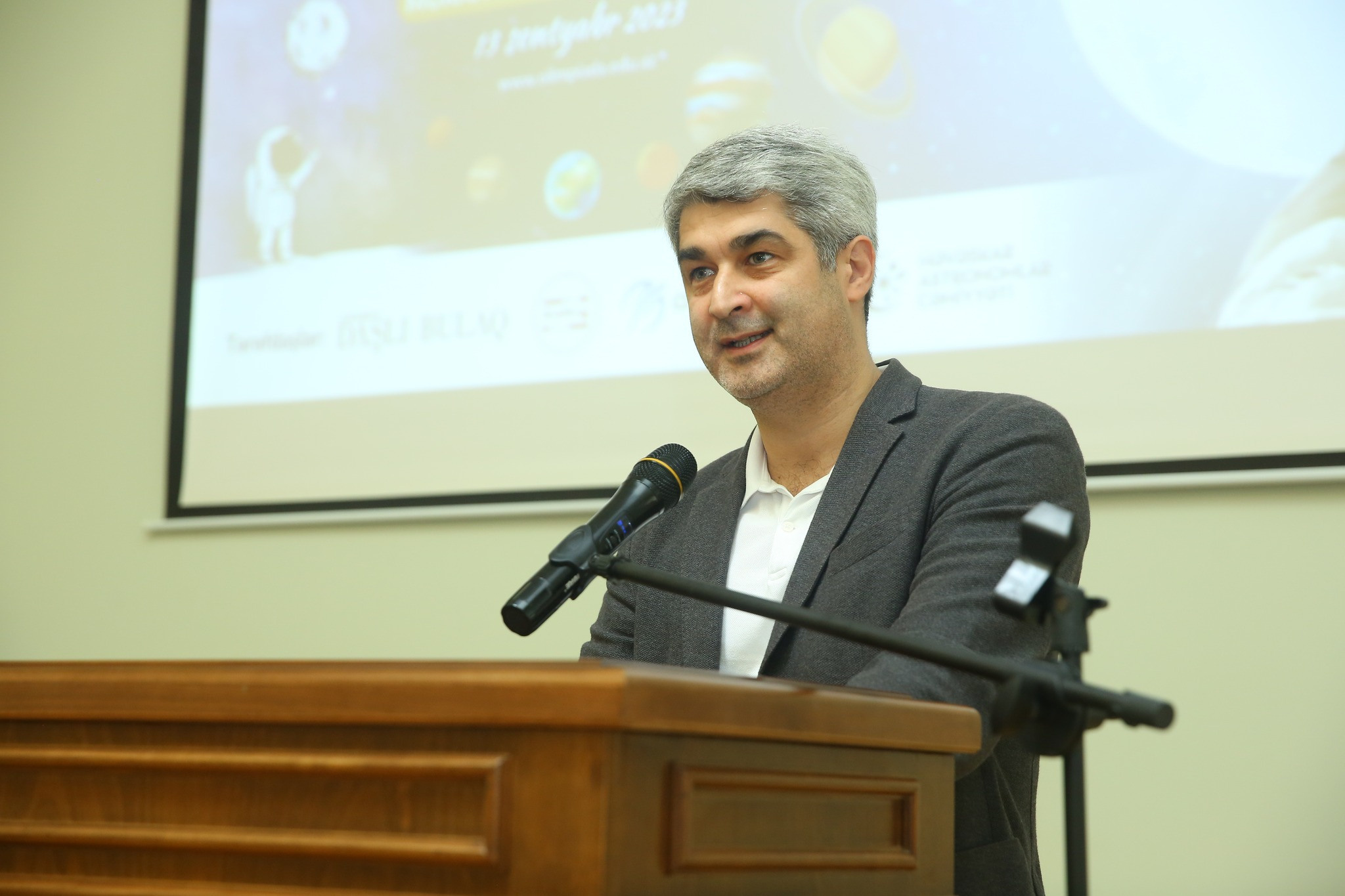 Astronomiya üzrə III Məktəblərarası Repsublika Olimpiadası. Həvəskar Astronomlar Cəmiyyəti — Astronomy.az