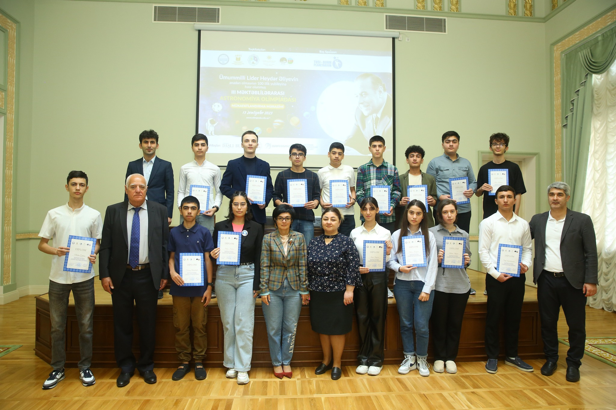 Astronomiya üzrə III Məktəblərarası Repsublika Olimpiadası. Həvəskar Astronomlar Cəmiyyəti — Astronomy.az