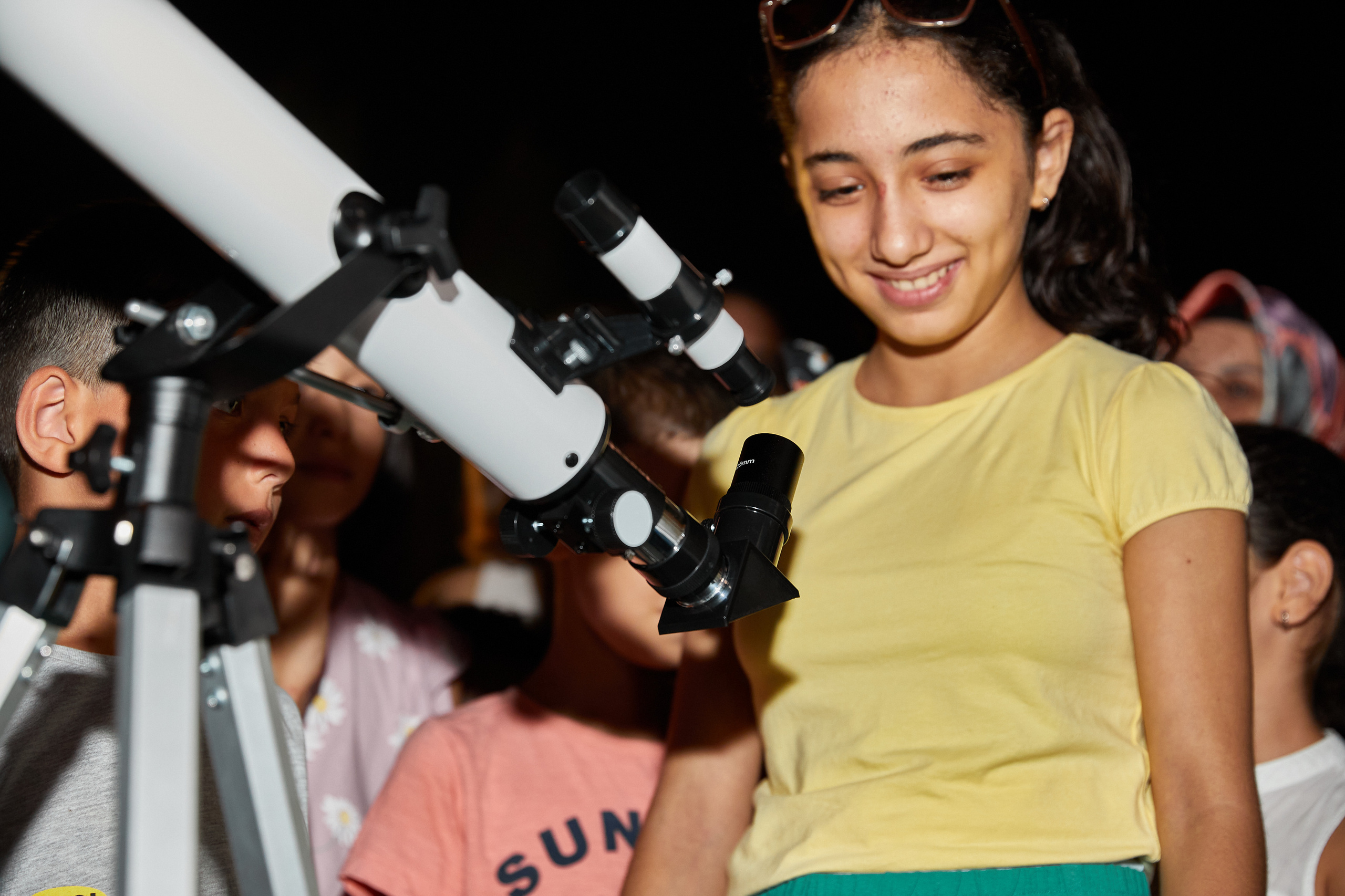 Kosmosla ilk tanışlıq. Həvəskar Astronomlar Cəmiyyəti — Astronomy.az