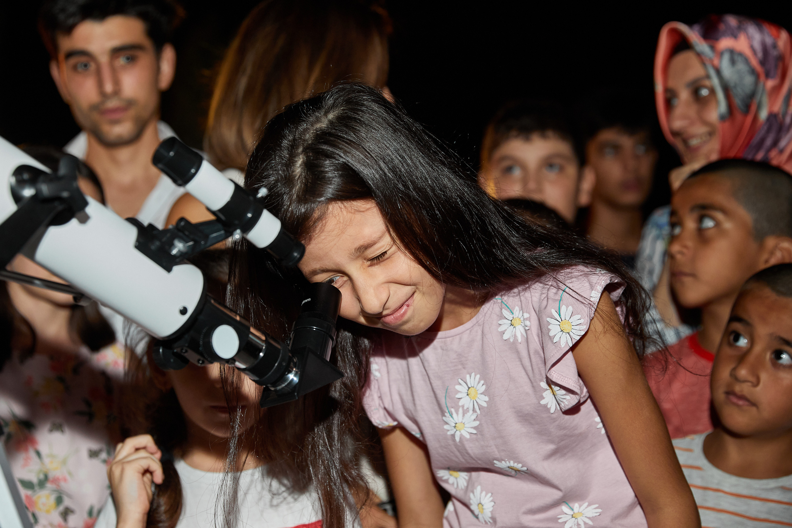 Kosmosla ilk tanışlıq. Həvəskar Astronomlar Cəmiyyəti — Astronomy.az