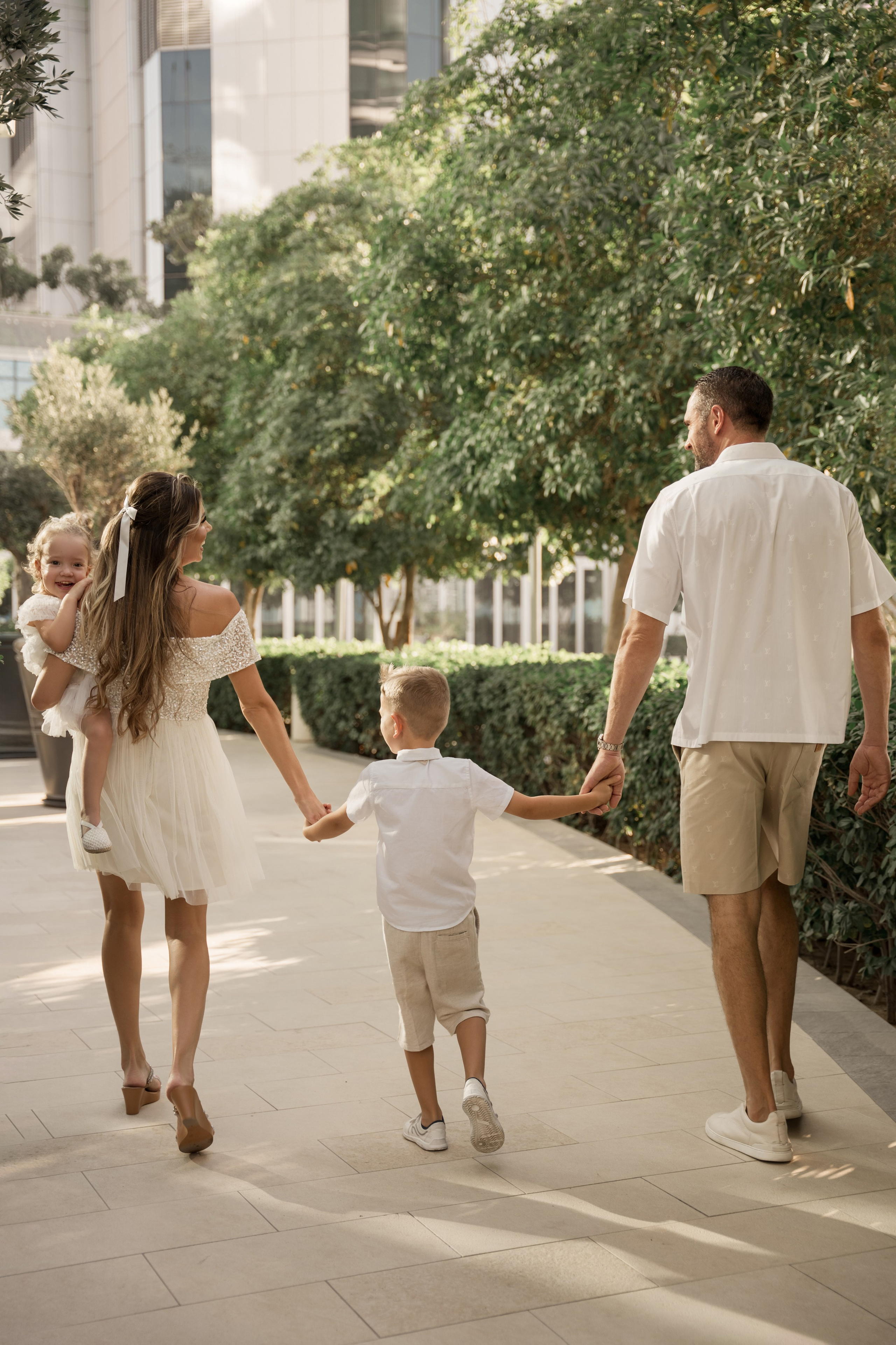 The heart of the city. Angela Iakovleva — Family Photographer in Dubai