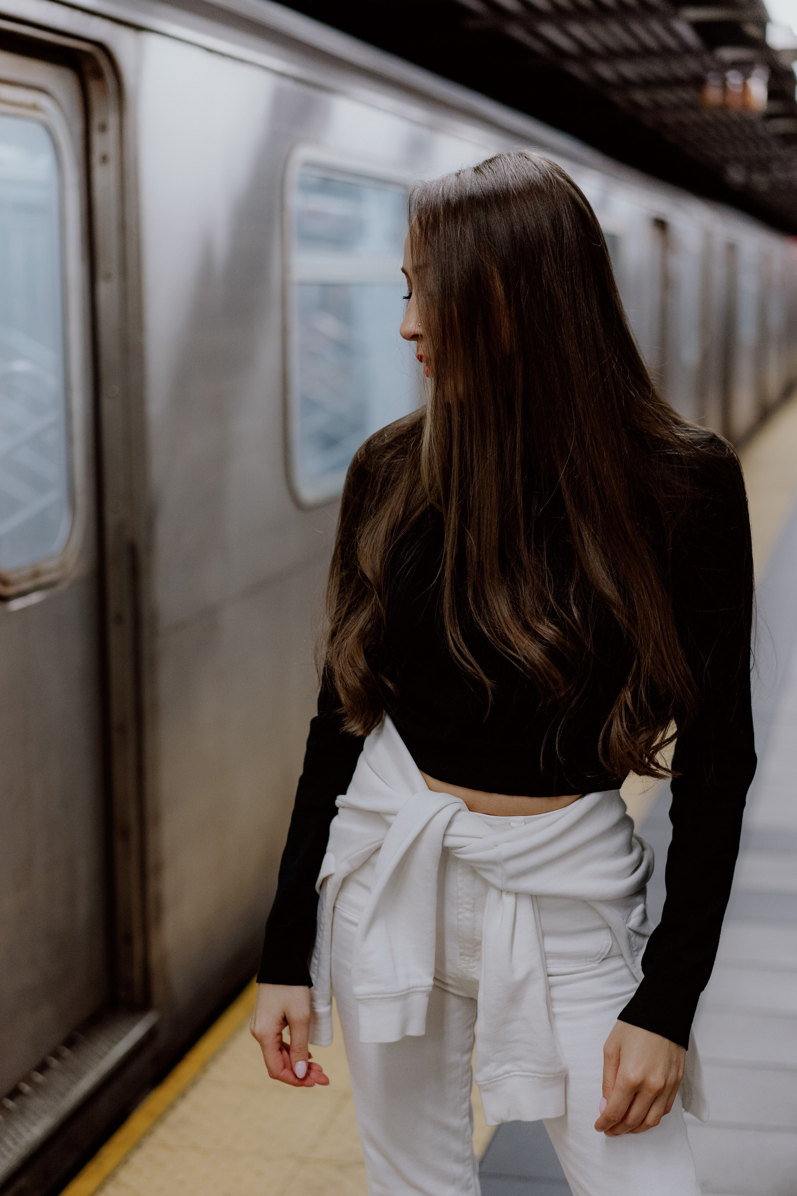 NYC subway. Videographer and photographer in New York // MAKAROV.VIDEO