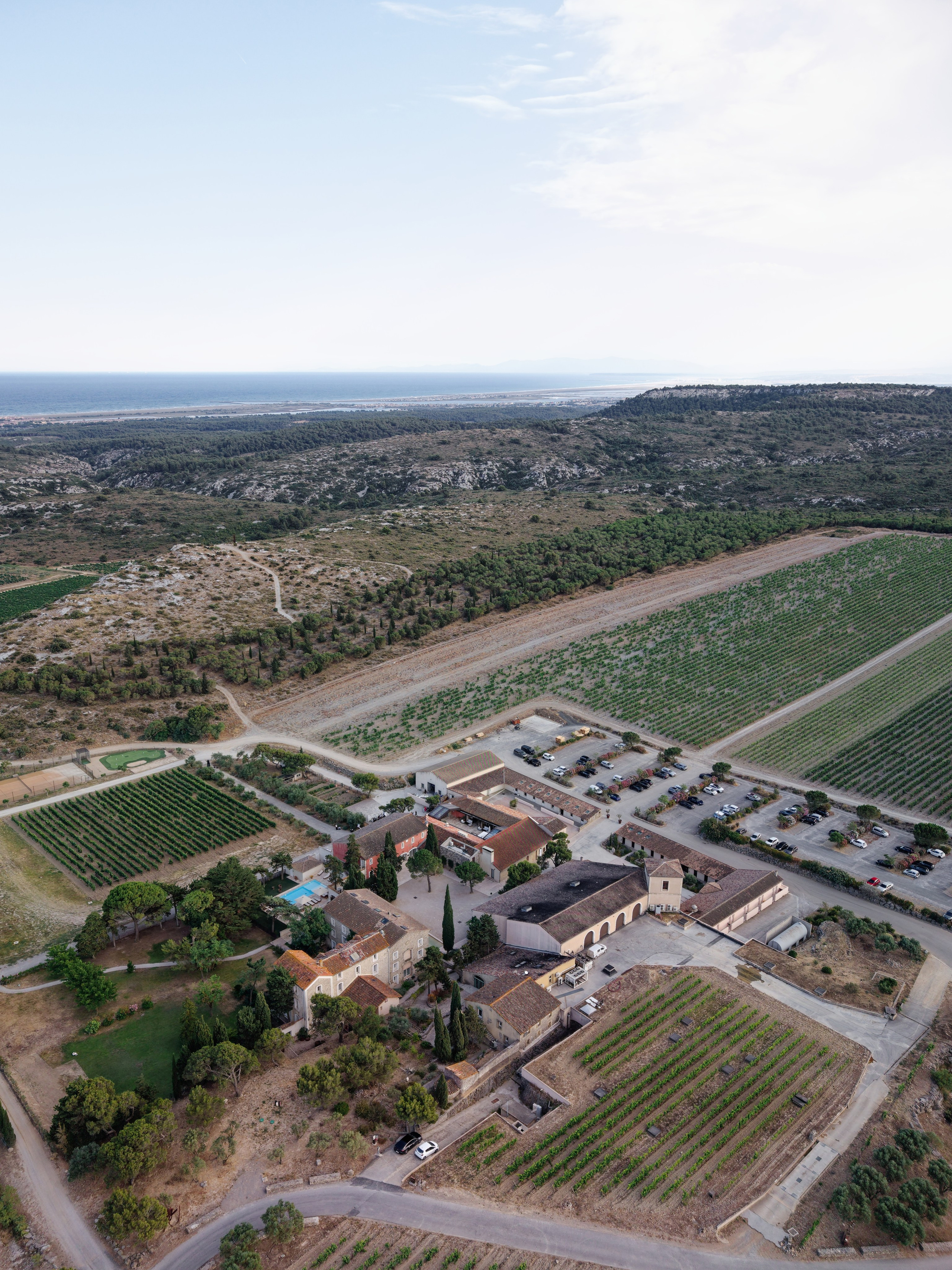 Wedding at Château L’Hospitalet in Narbonne, France. Destination Wedding Photographer — Nikita Burtsev