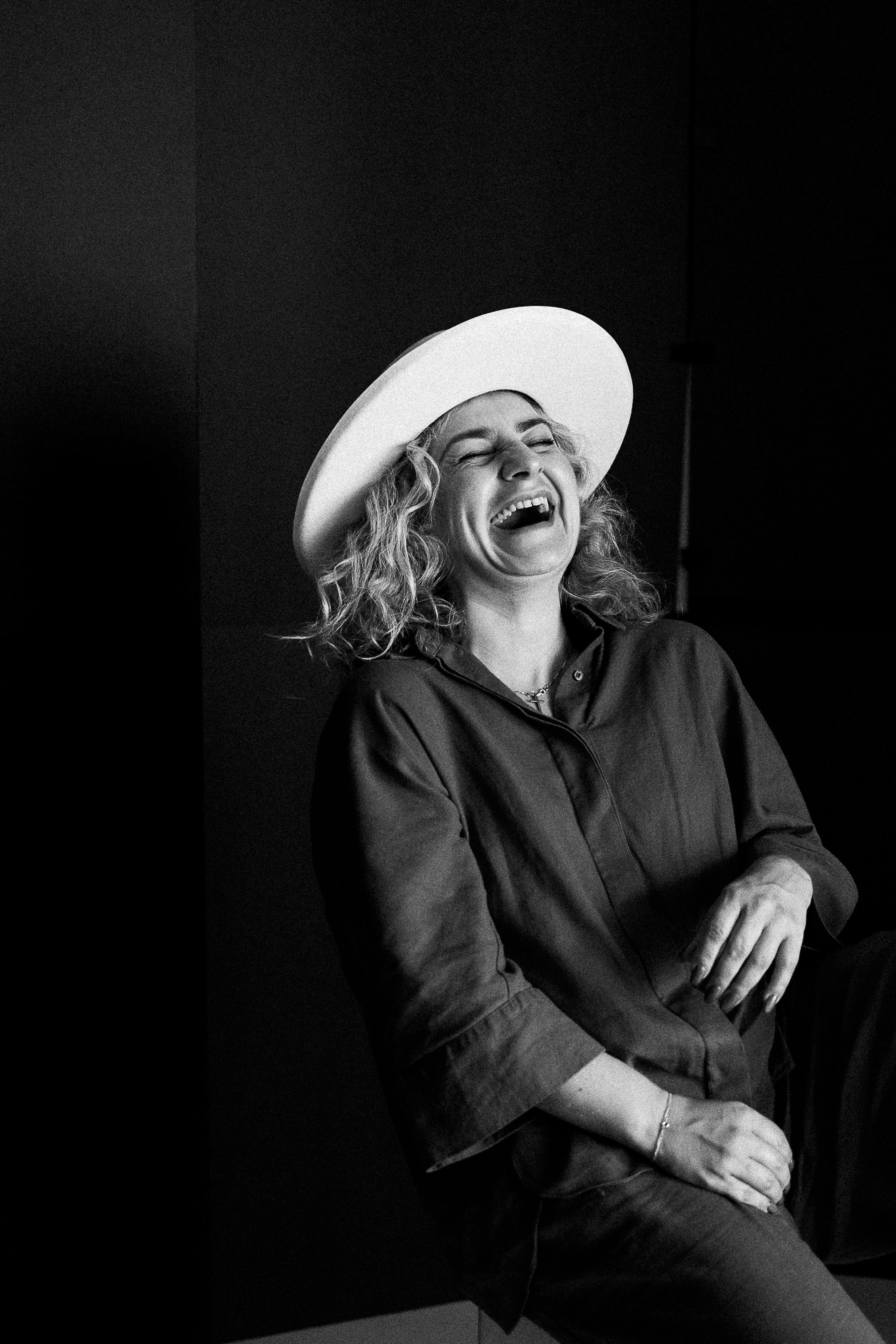 S. Rawnoir- Portrait photography by Daria Paliy.Timeless black&white portraits of women in NYC area