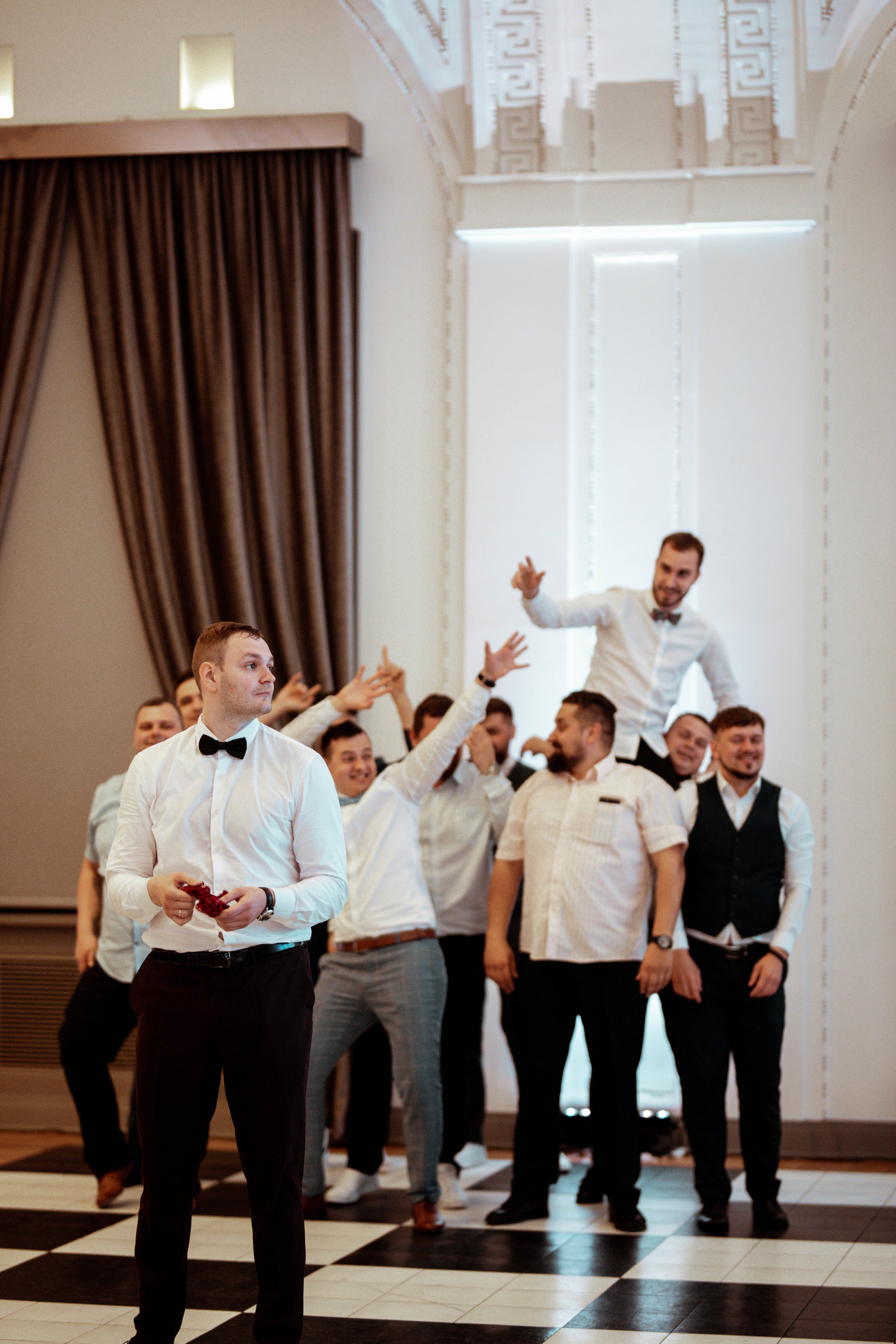 Viktorija / Edvardas. Wedding and family photographer in Lithuania — Yvanessa Gelvano