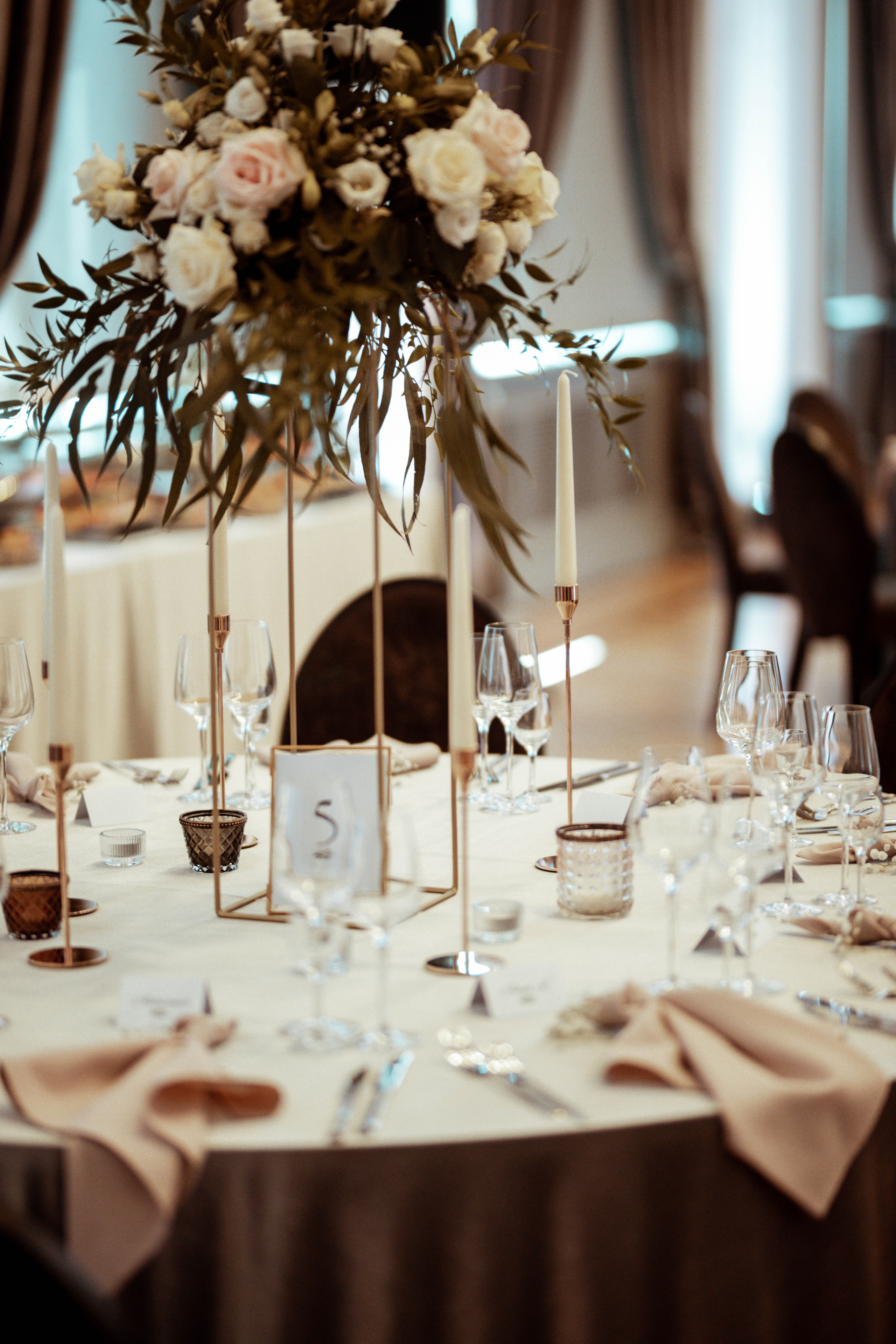 Viktorija / Edvardas. Wedding and family photographer in Lithuania — Yvanessa Gelvano