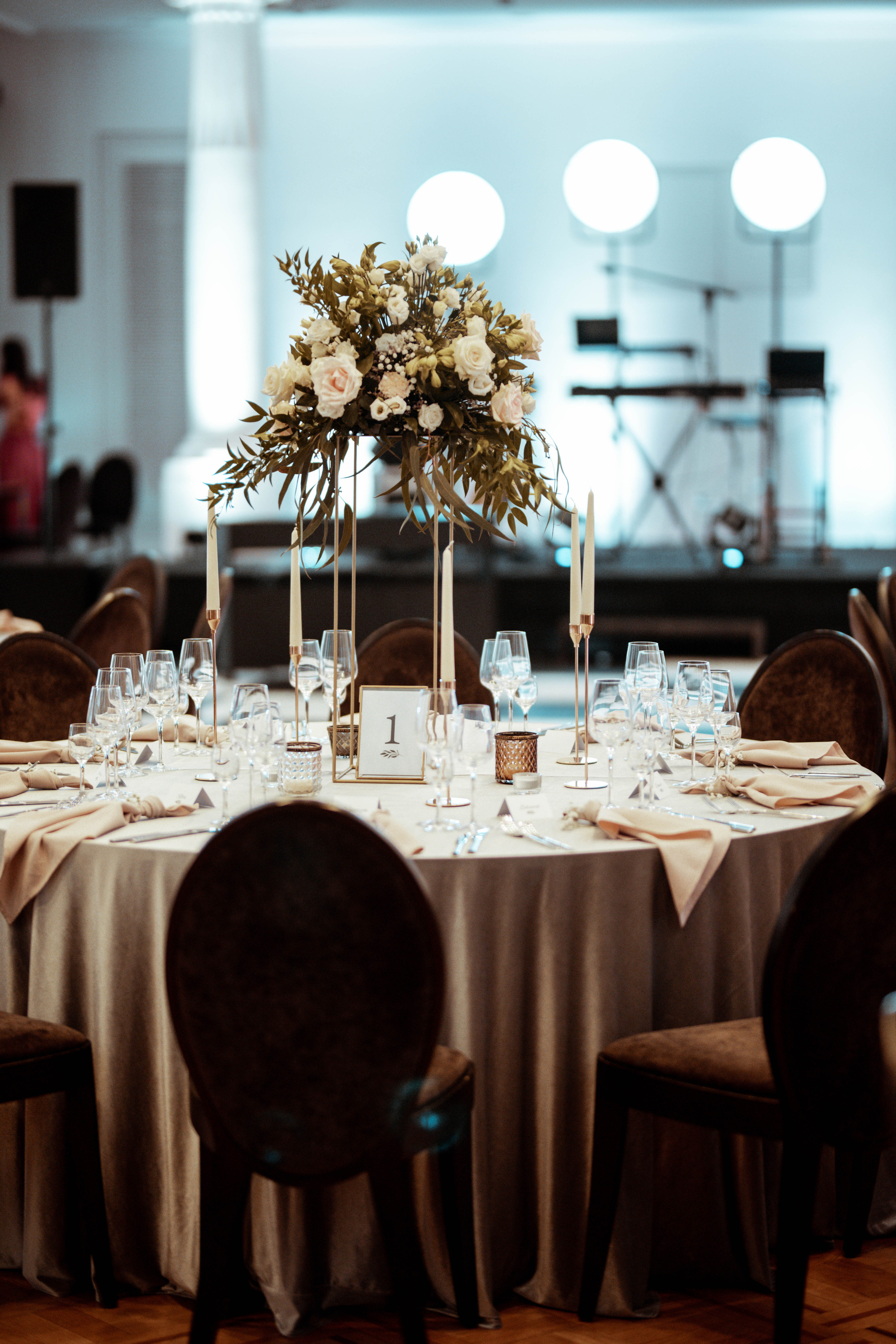 Viktorija / Edvardas. Wedding and family photographer in Lithuania — Yvanessa Gelvano