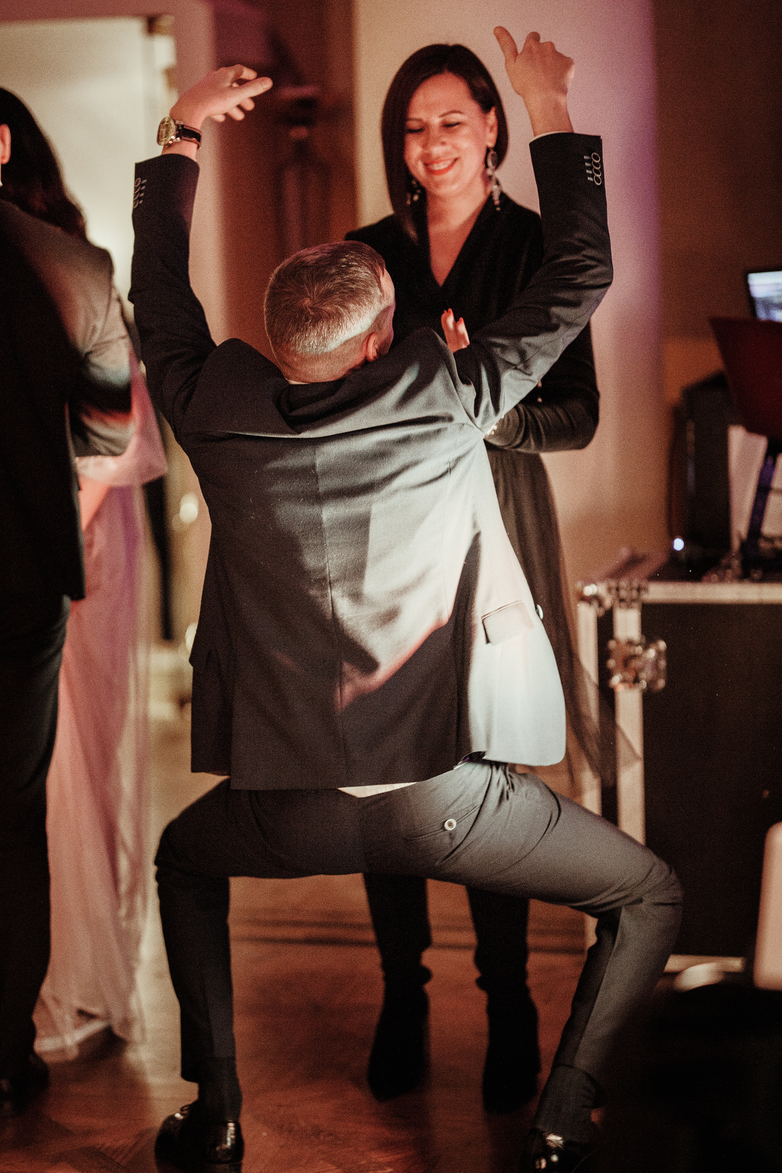 Eleonora / Pavel. Wedding and family photographer in Lithuania — Yvanessa Gelvano