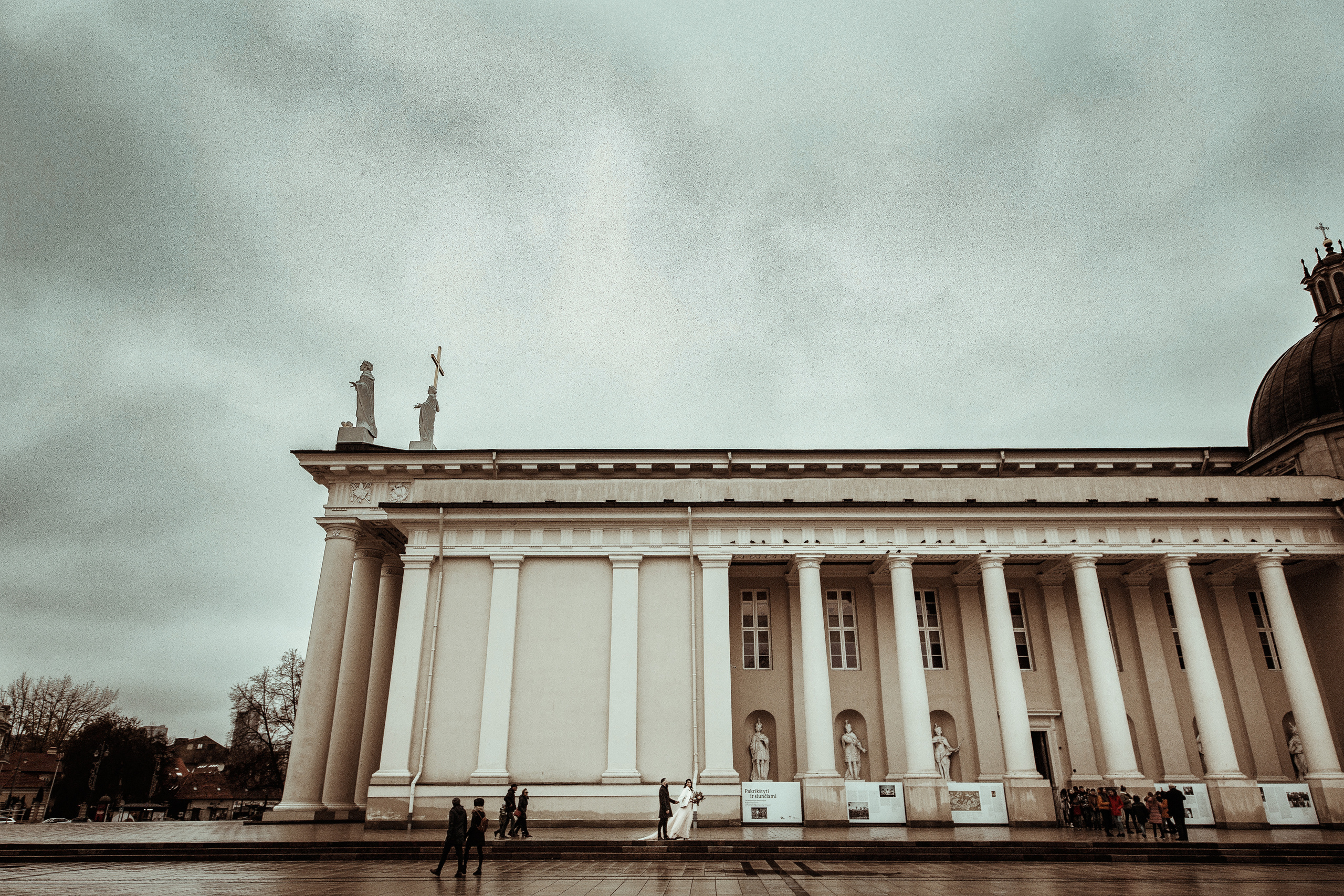 Eleonora / Pavel. Wedding and family photographer in Lithuania — Yvanessa Gelvano