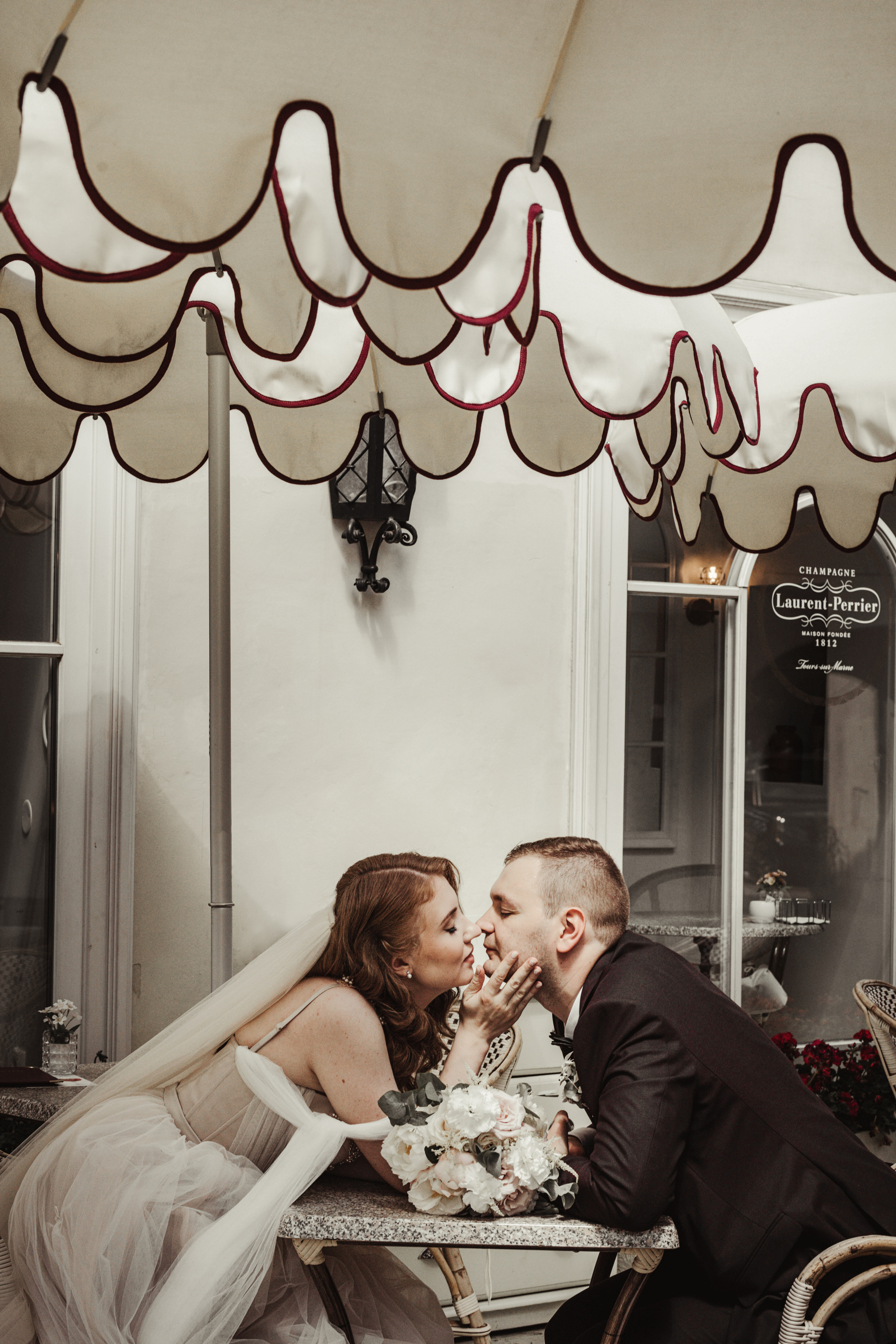 Viktorija / Edvardas. Wedding and family photographer in Lithuania — Yvanessa Gelvano